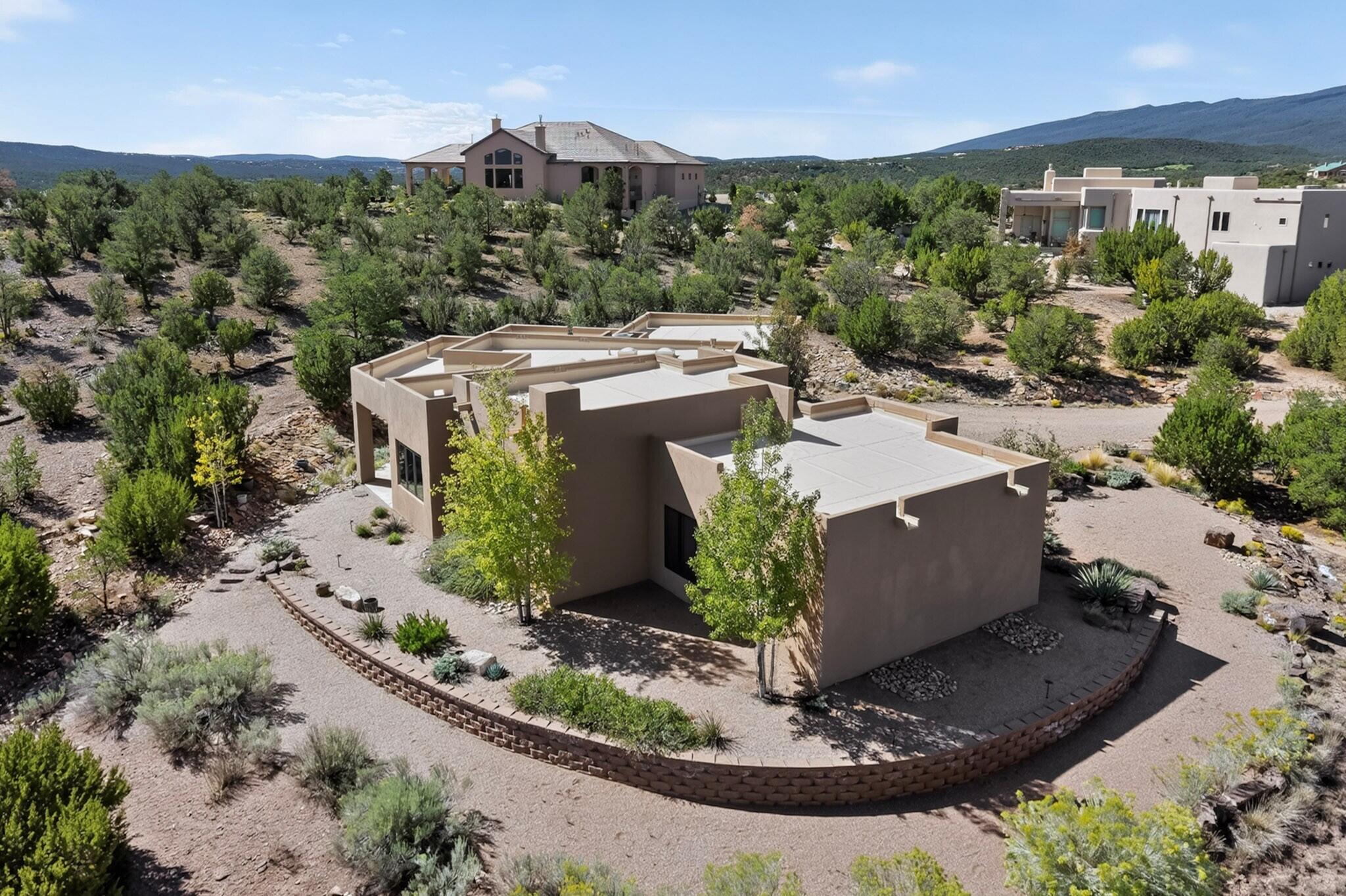 Photo 10 — 6 Blue Corn Court