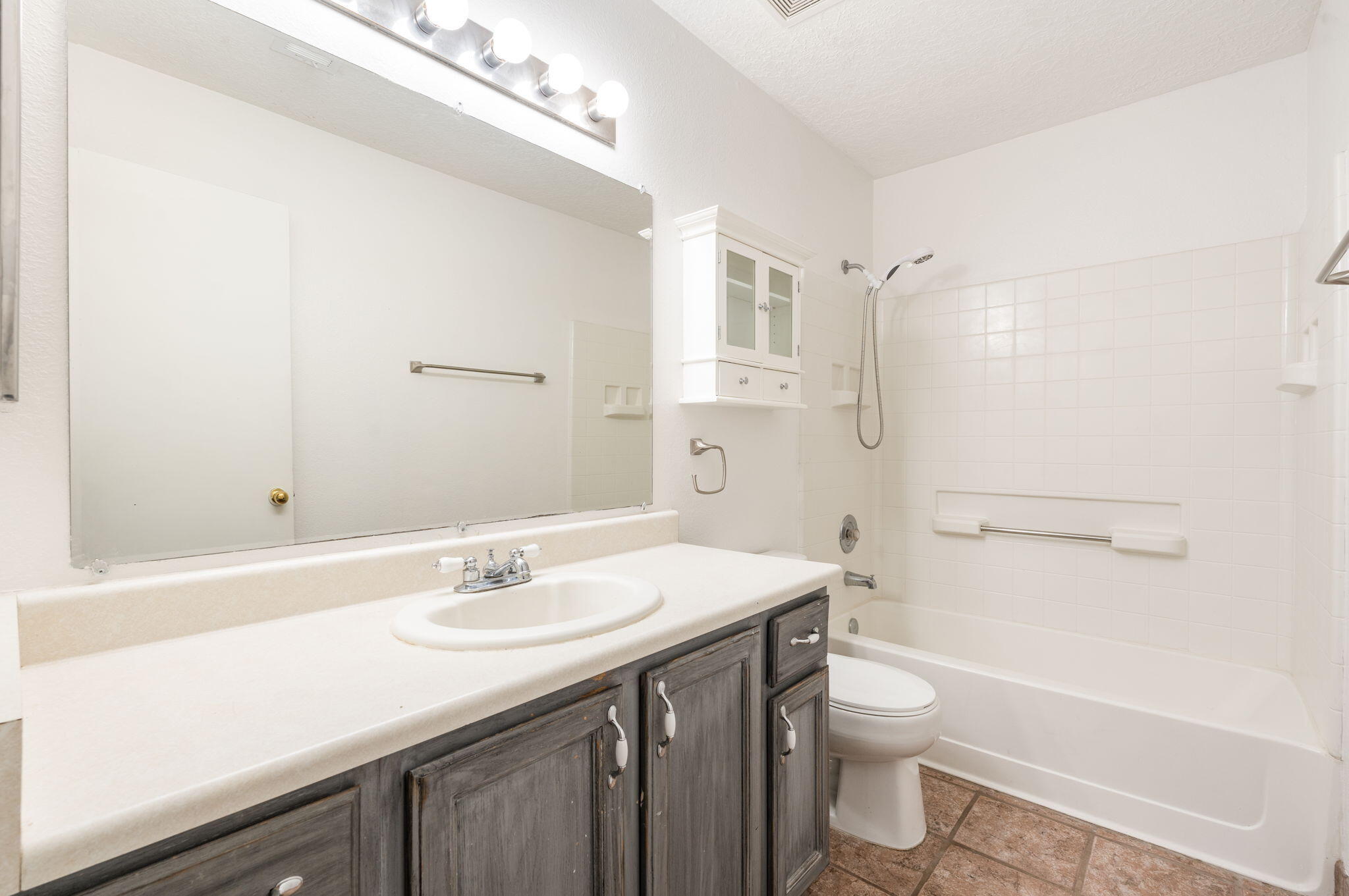 Photo 18 — 7301 Seven Falls Court SW