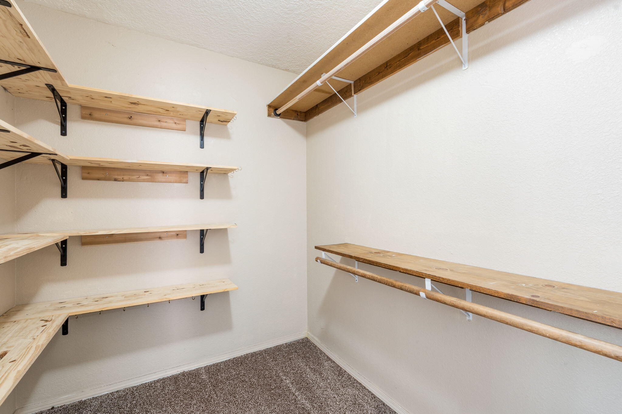 Photo 13 — 7301 Seven Falls Court SW