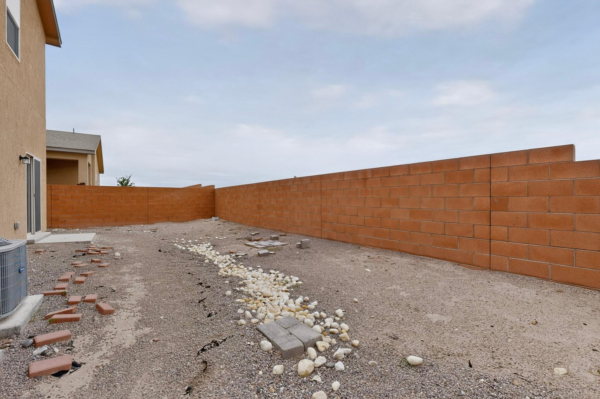 Photo 13 — 23 Hermanos Loop