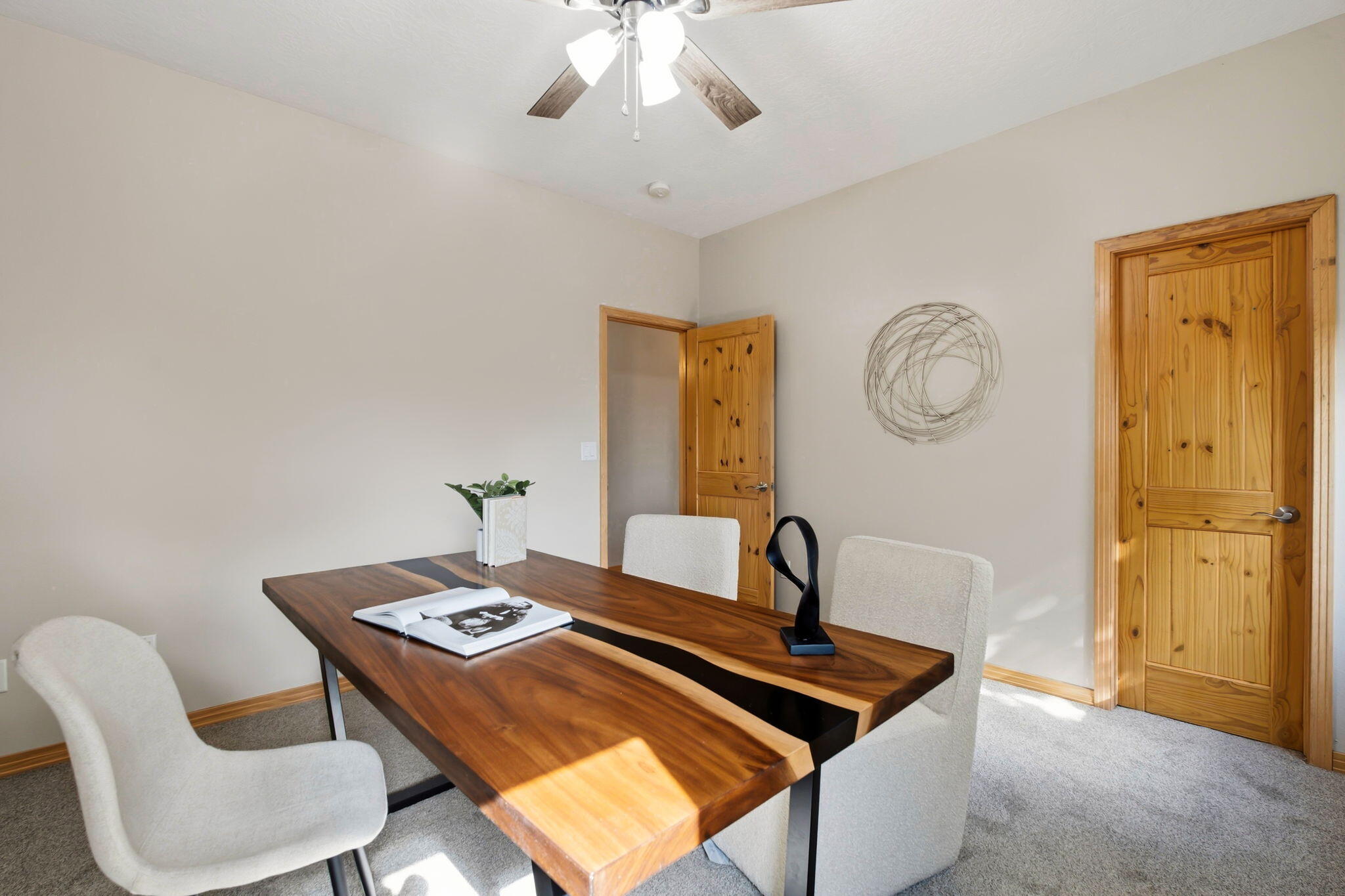 Photo 20 — 11605 Holly Avenue NE