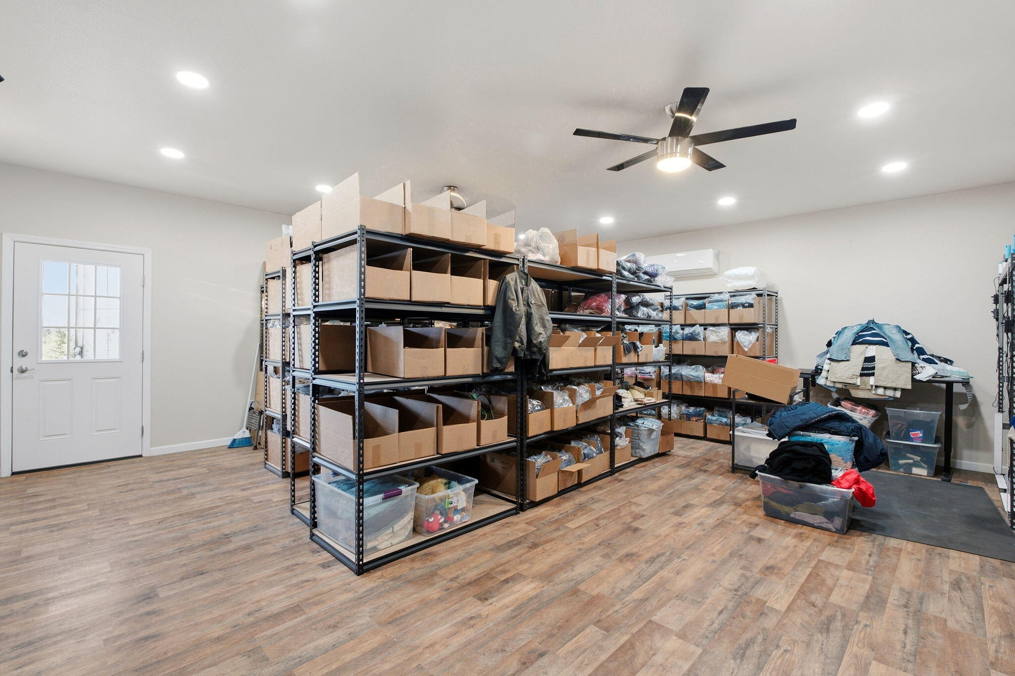 Photo 13 — 11605 Holly Avenue NE