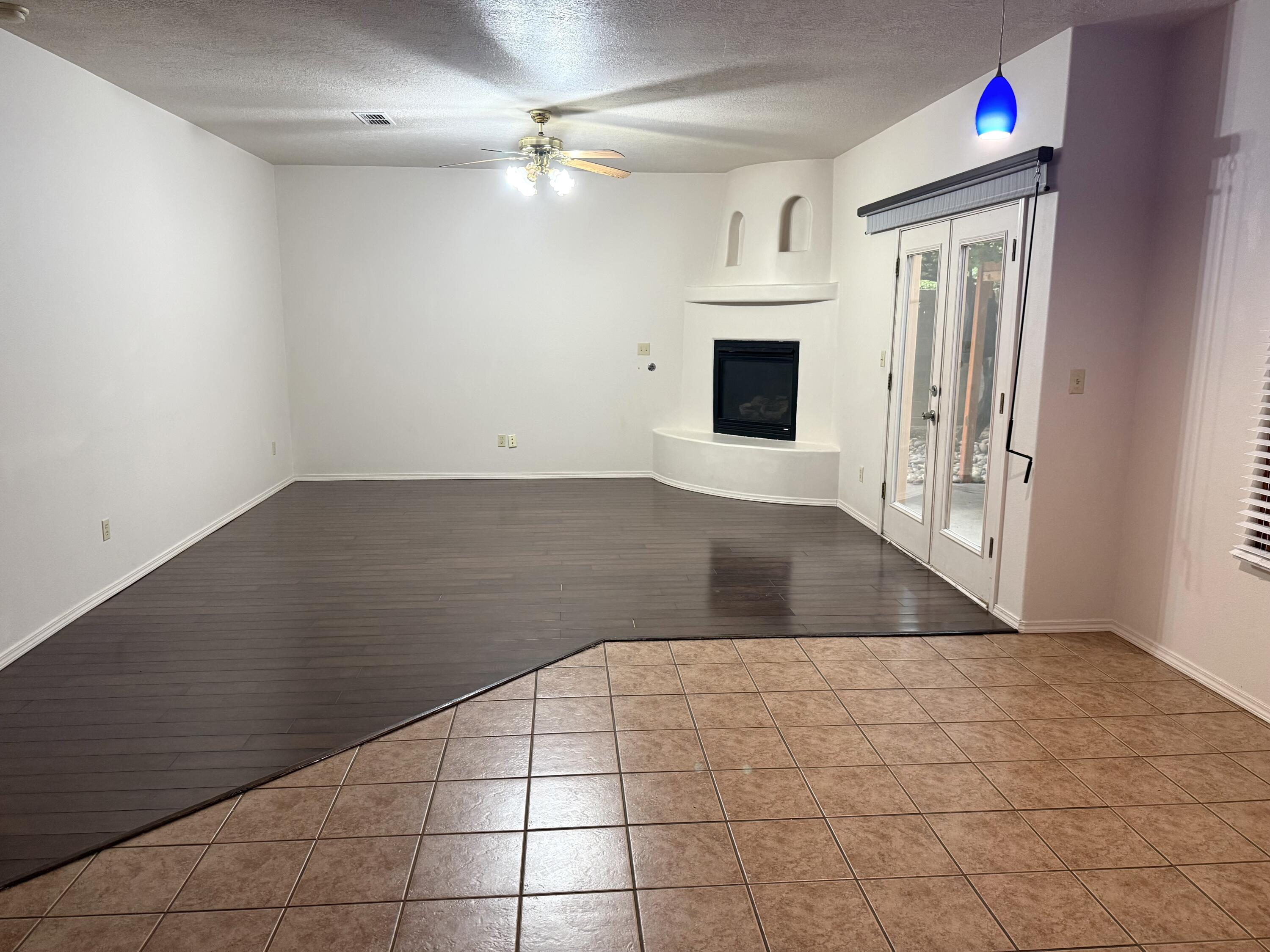 Photo 14 — 9228 Bluewood Lane NE