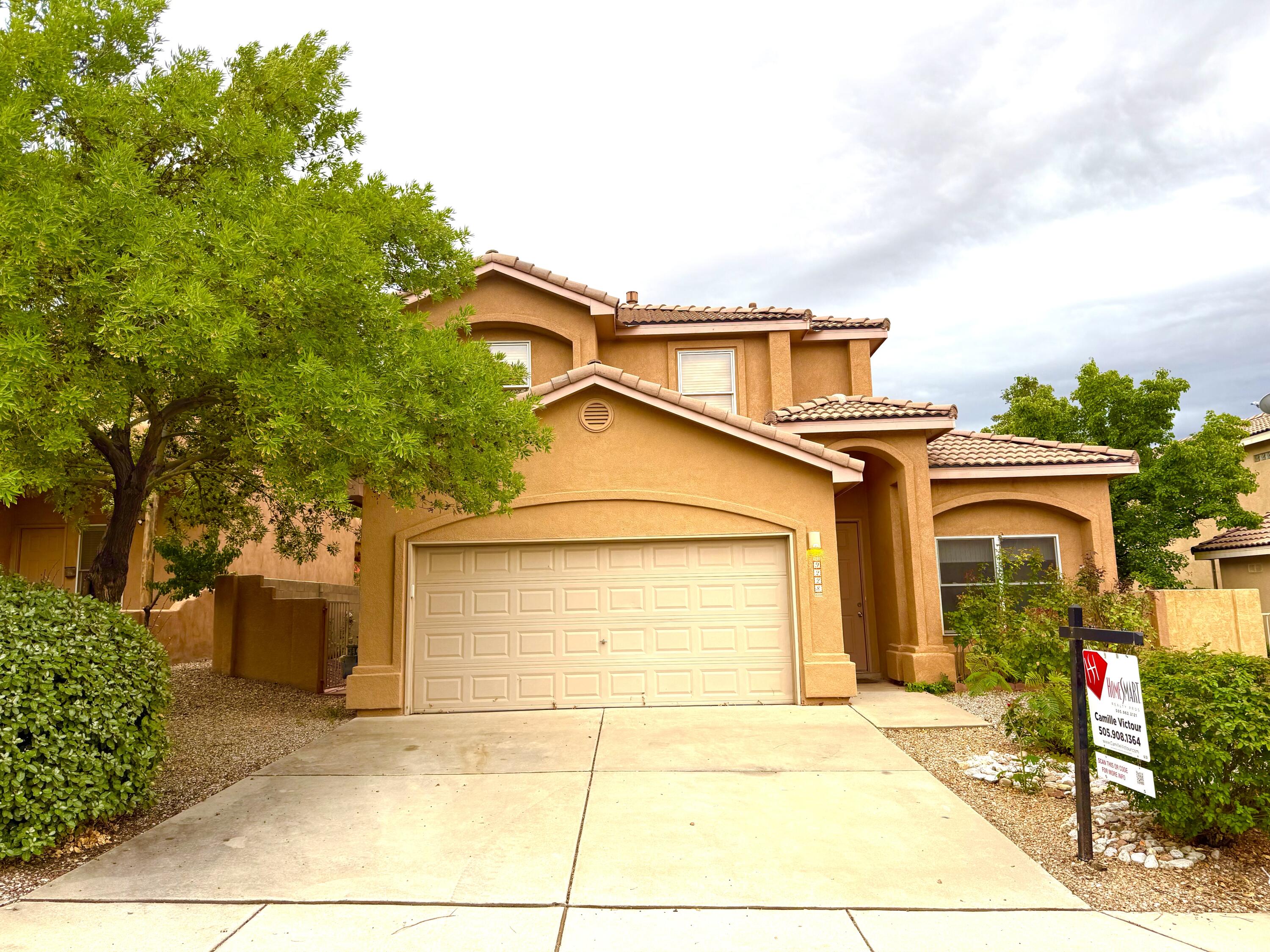 Photo 2 — 9228 Bluewood Lane NE