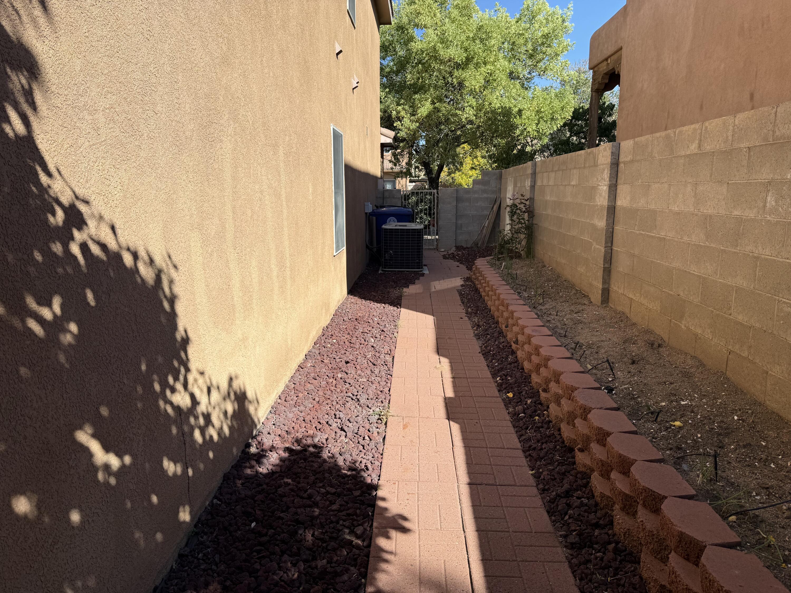 Photo 5 — 9228 Bluewood Lane NE