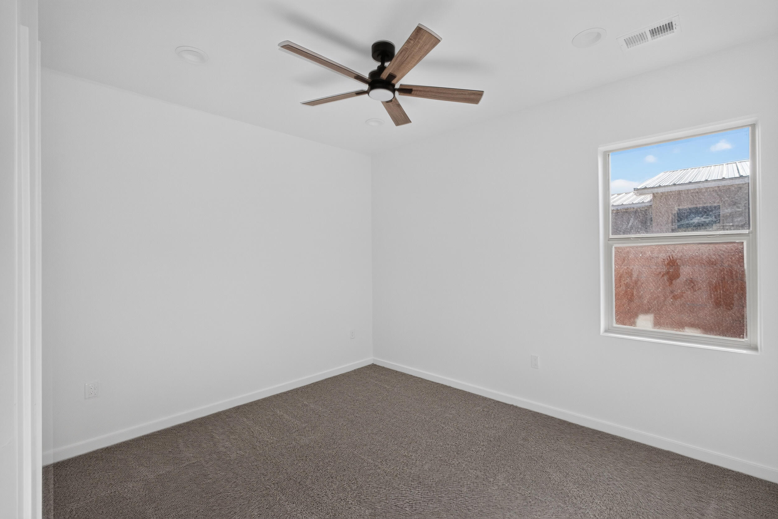 Photo 19 — 121 9th Avenue NW