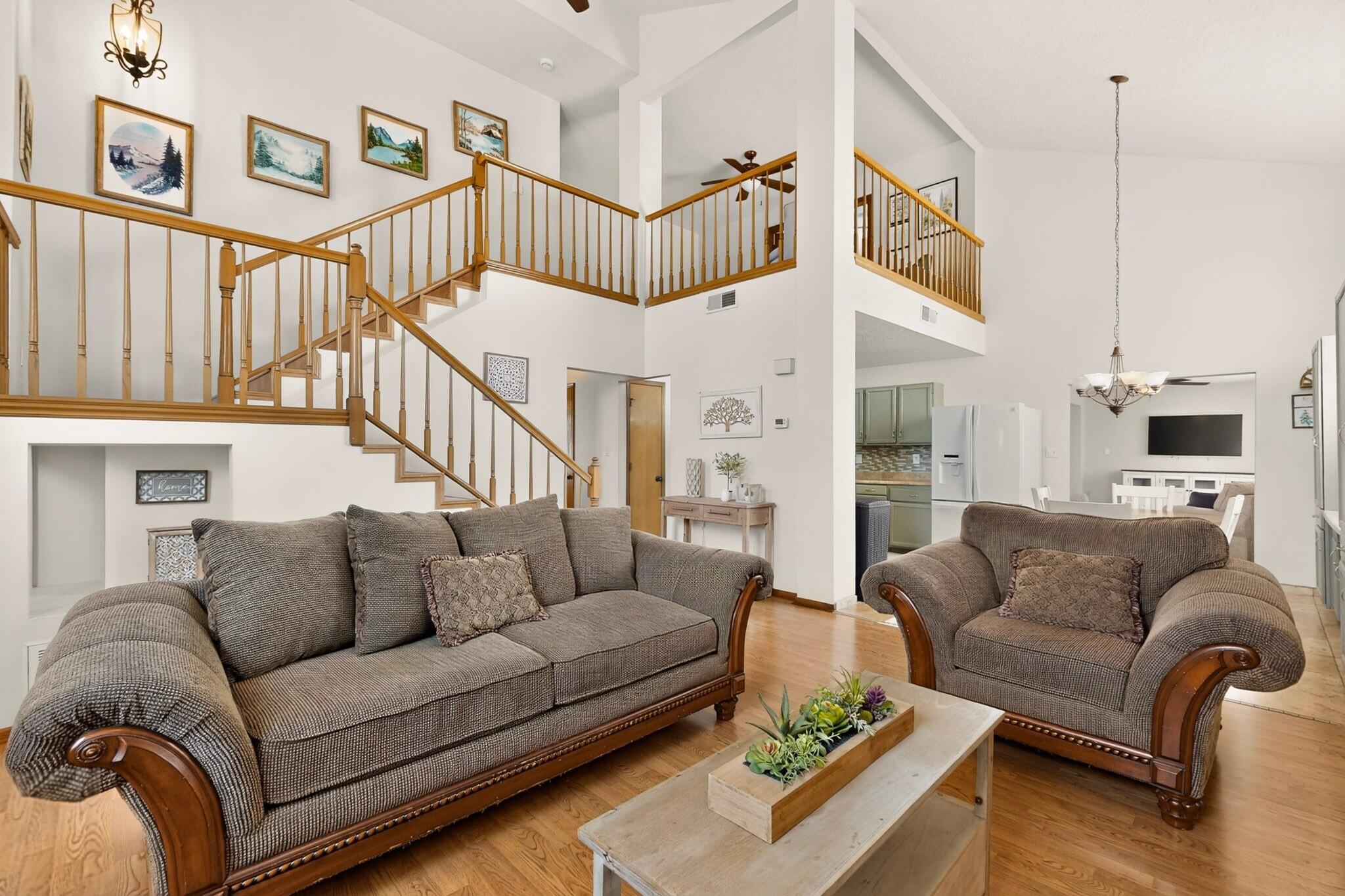 Photo 5 — 4332 Spanish Broom Avenue NW