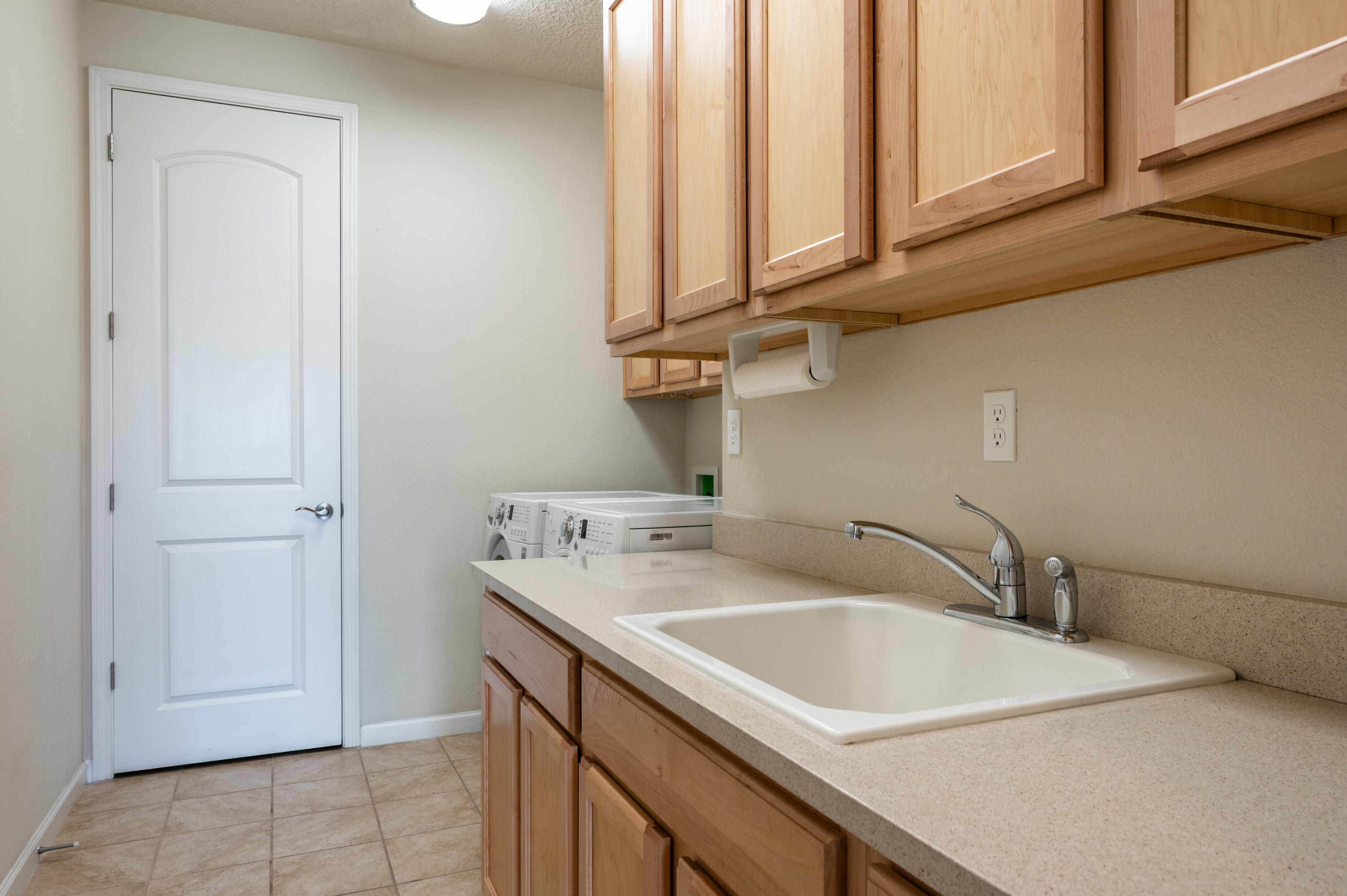 Photo 18 — 2100 Cave Creek Lane NW