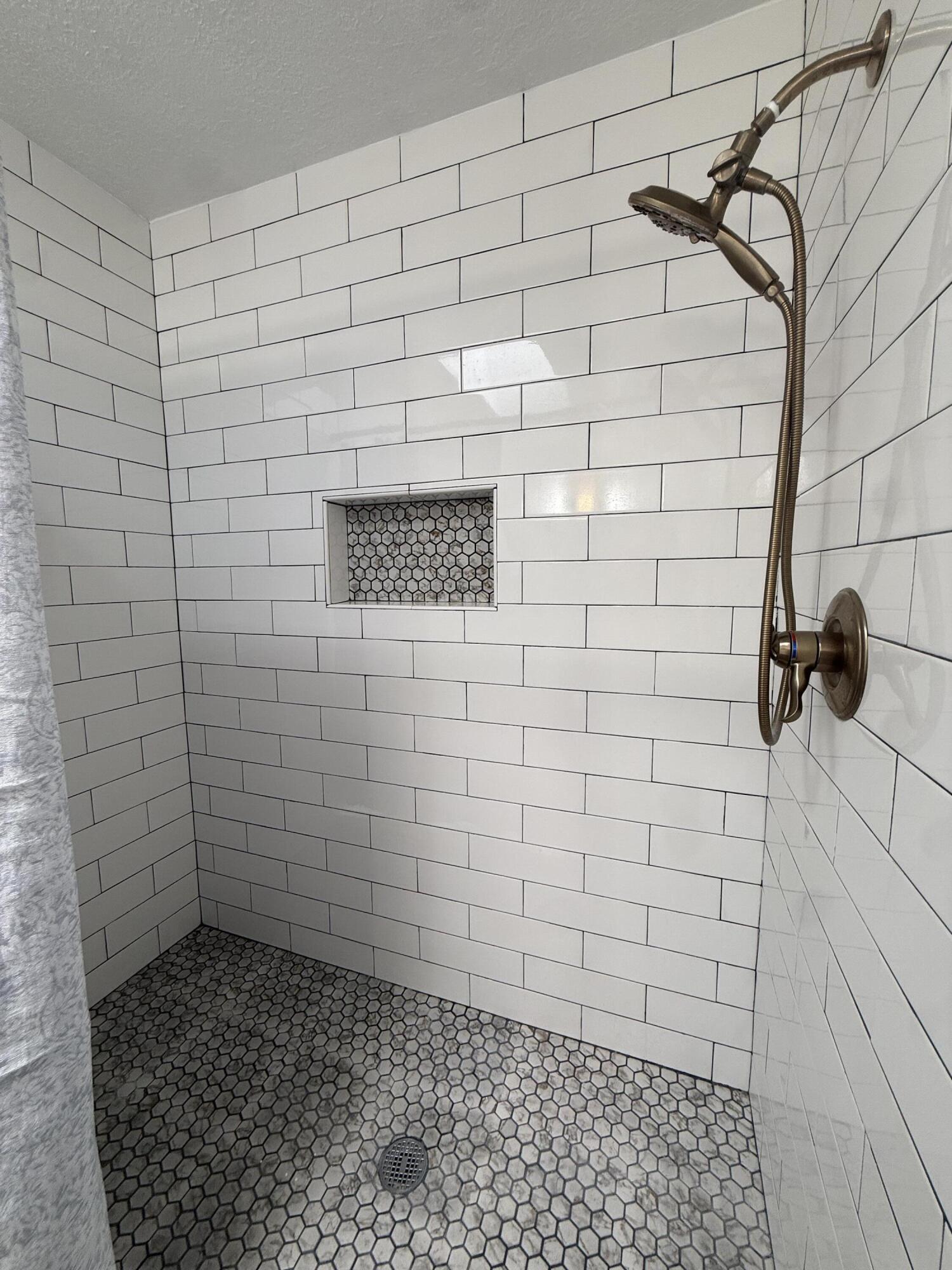 Photo 20 — 7200 Whippoorwill Lane NE