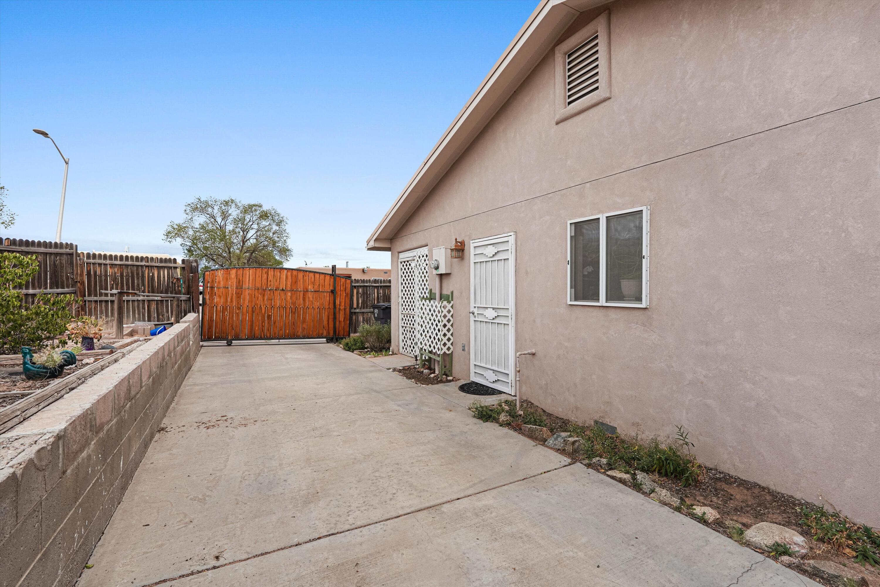 Photo 12 — 15B N B Sierra Place # B