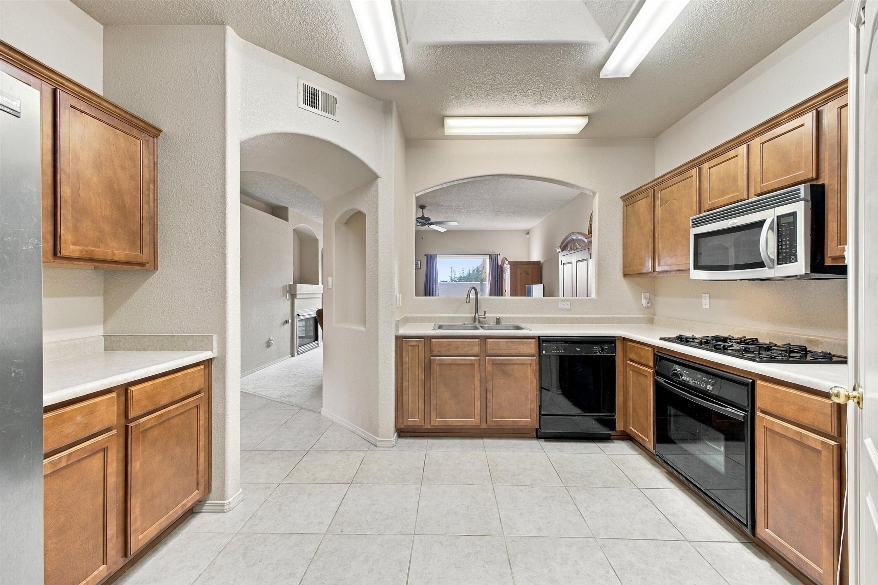Photo 13 — 5424 Blue Jay Lane NW