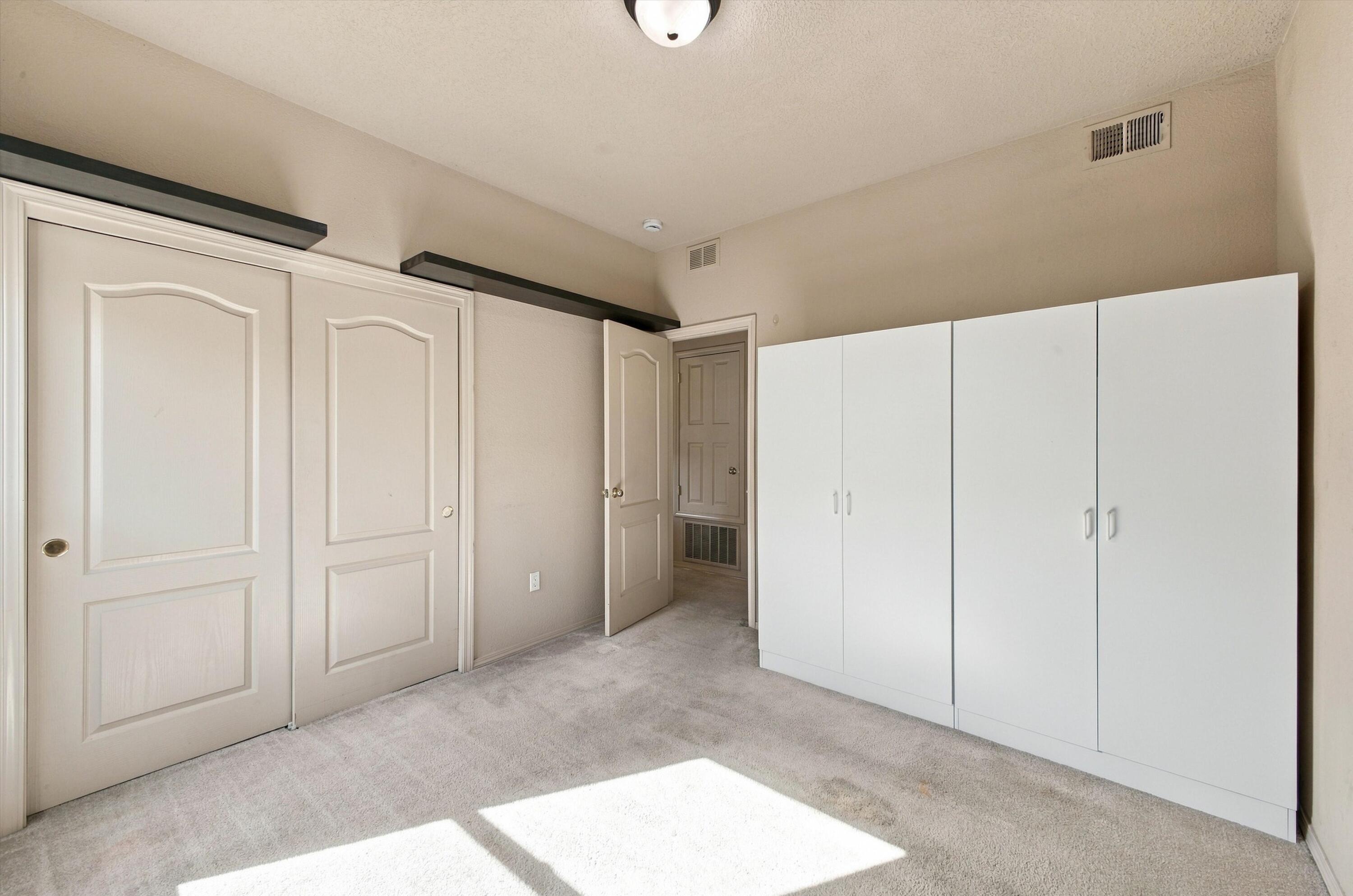 Photo 8 — 5424 Blue Jay Lane NW