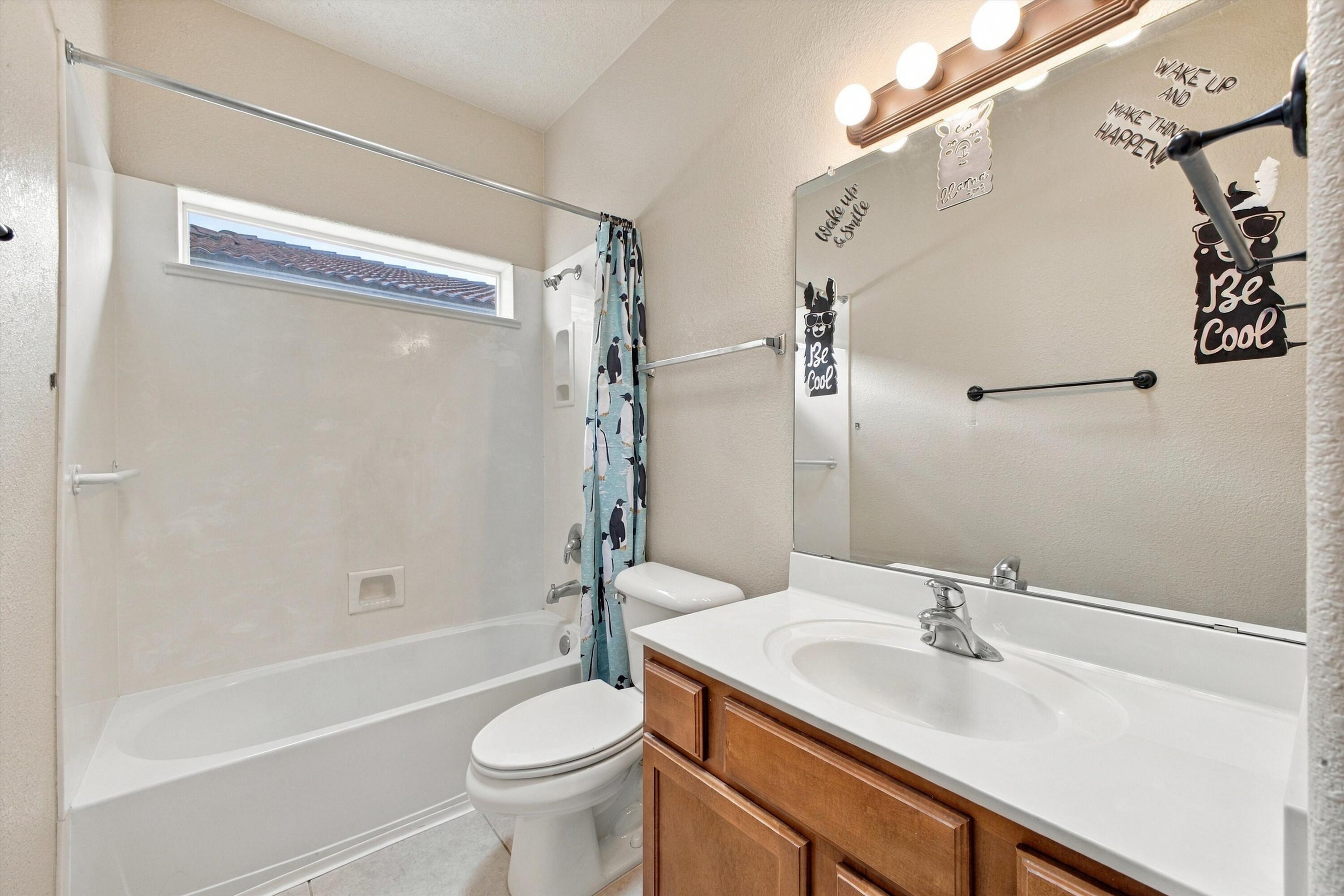 Photo 9 — 5424 Blue Jay Lane NW