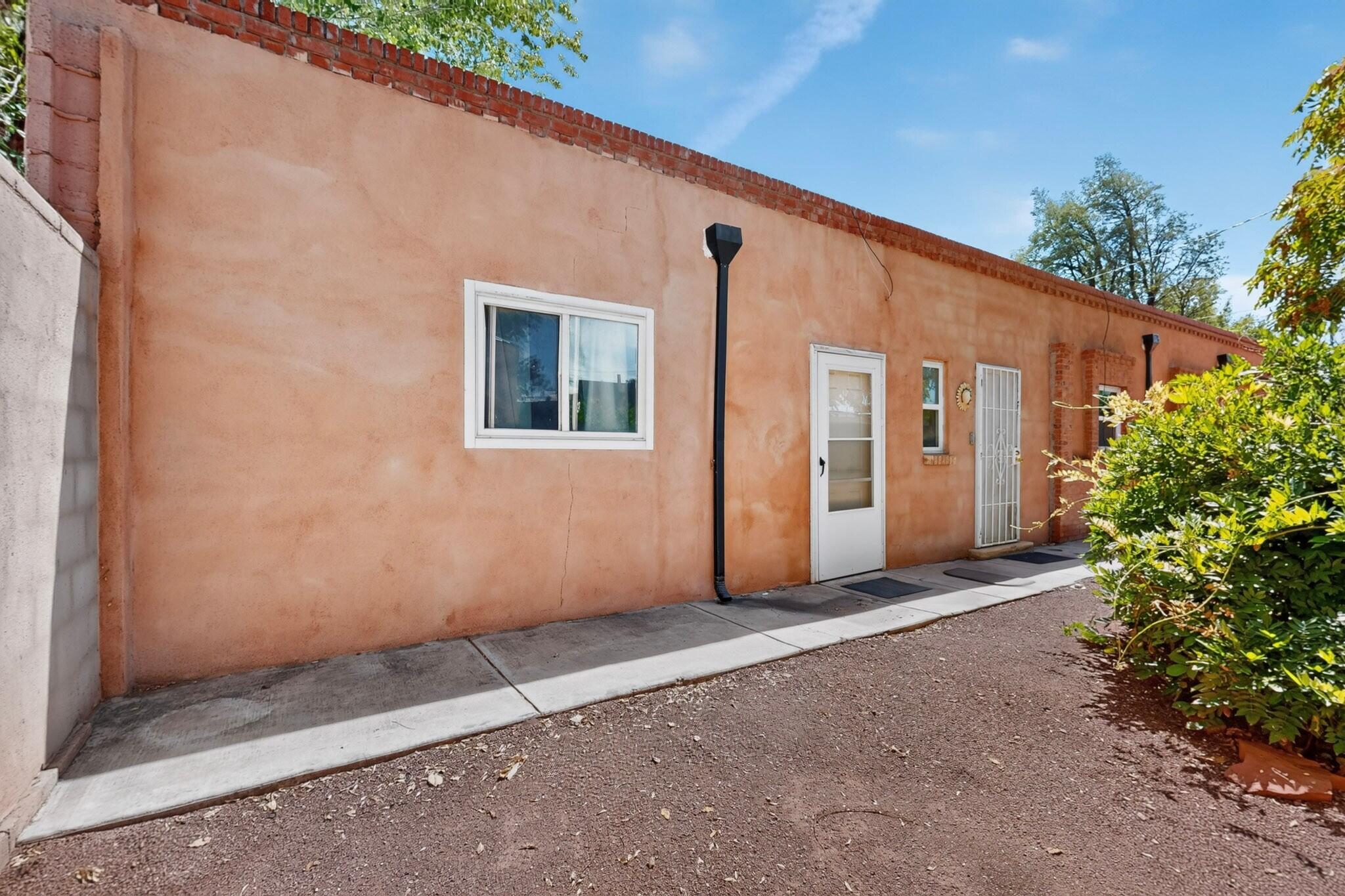 Photo 7 — 2215 Hooper Road SW