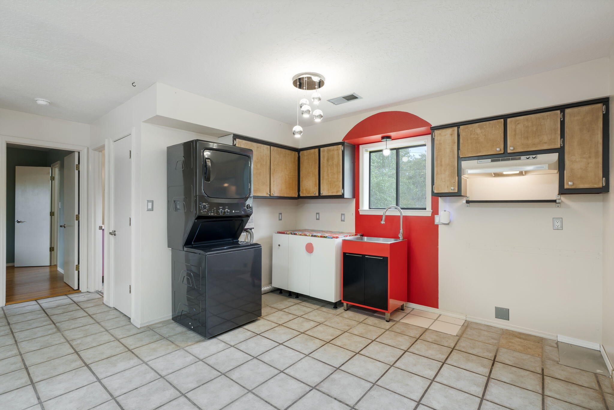 Photo 18 — 3123 Spur Court NW