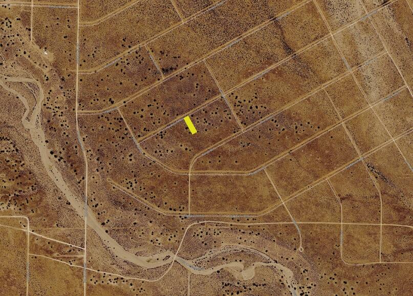 Photo 4 —  Aquarius (U26 B6 U9) Road NW