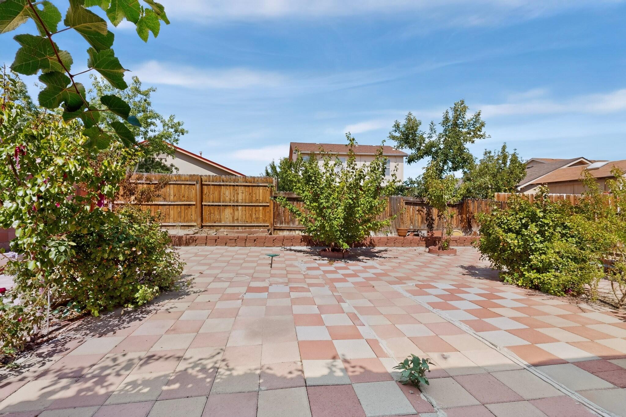 Photo 5 — 8419 Casa Amarilla Road NW