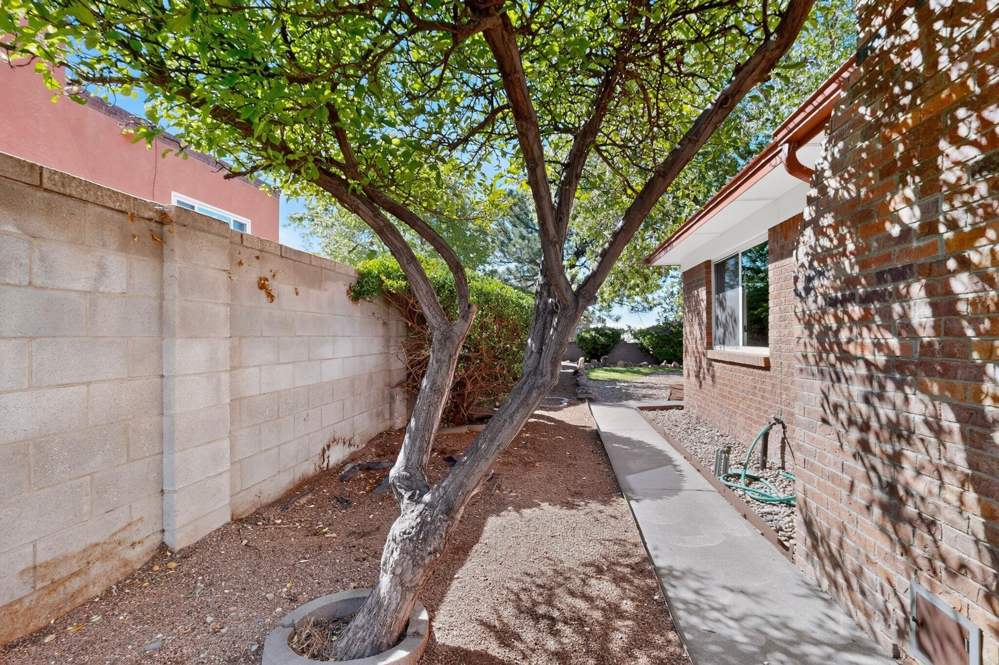 Photo 5 — 13008 Glenwood Hills Court NE
