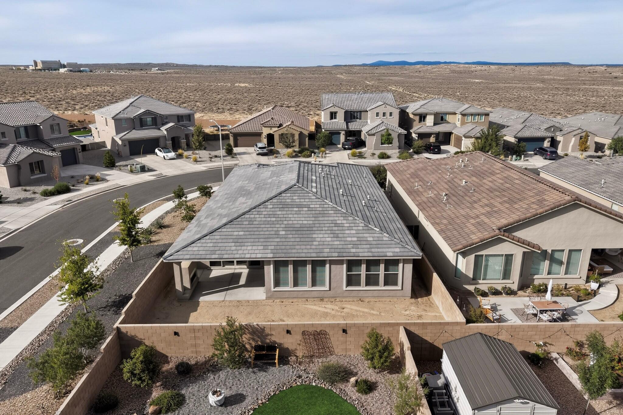 Photo 11 — 2343 Sandra Loop NE