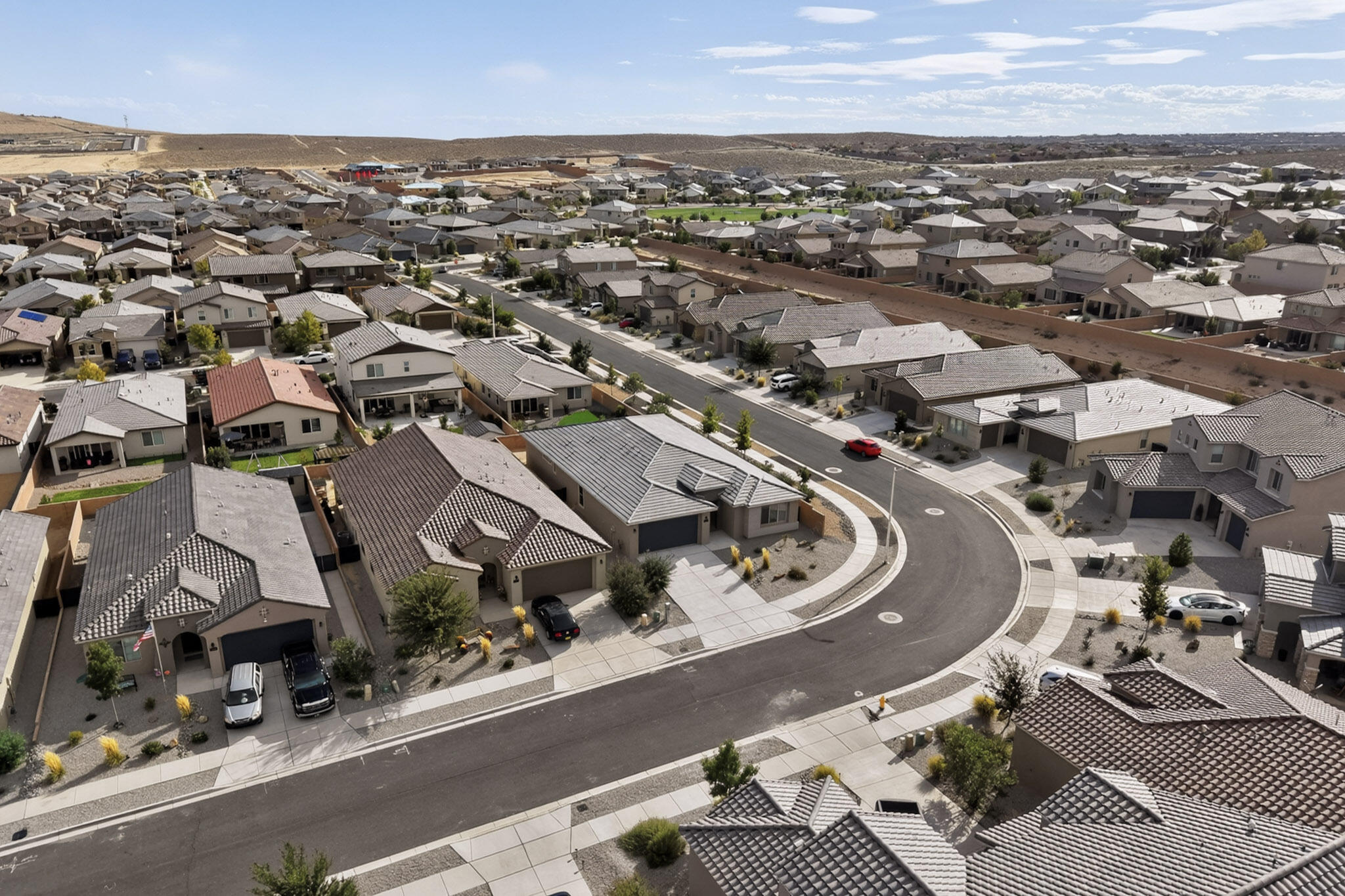 Photo 6 — 2343 Sandra Loop NE