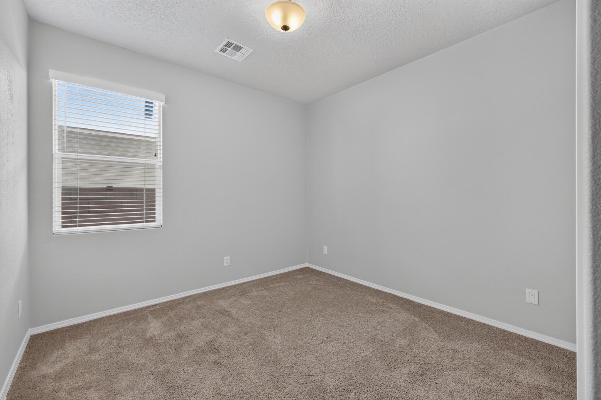 Photo 17 — 6121 Strand Loop SE