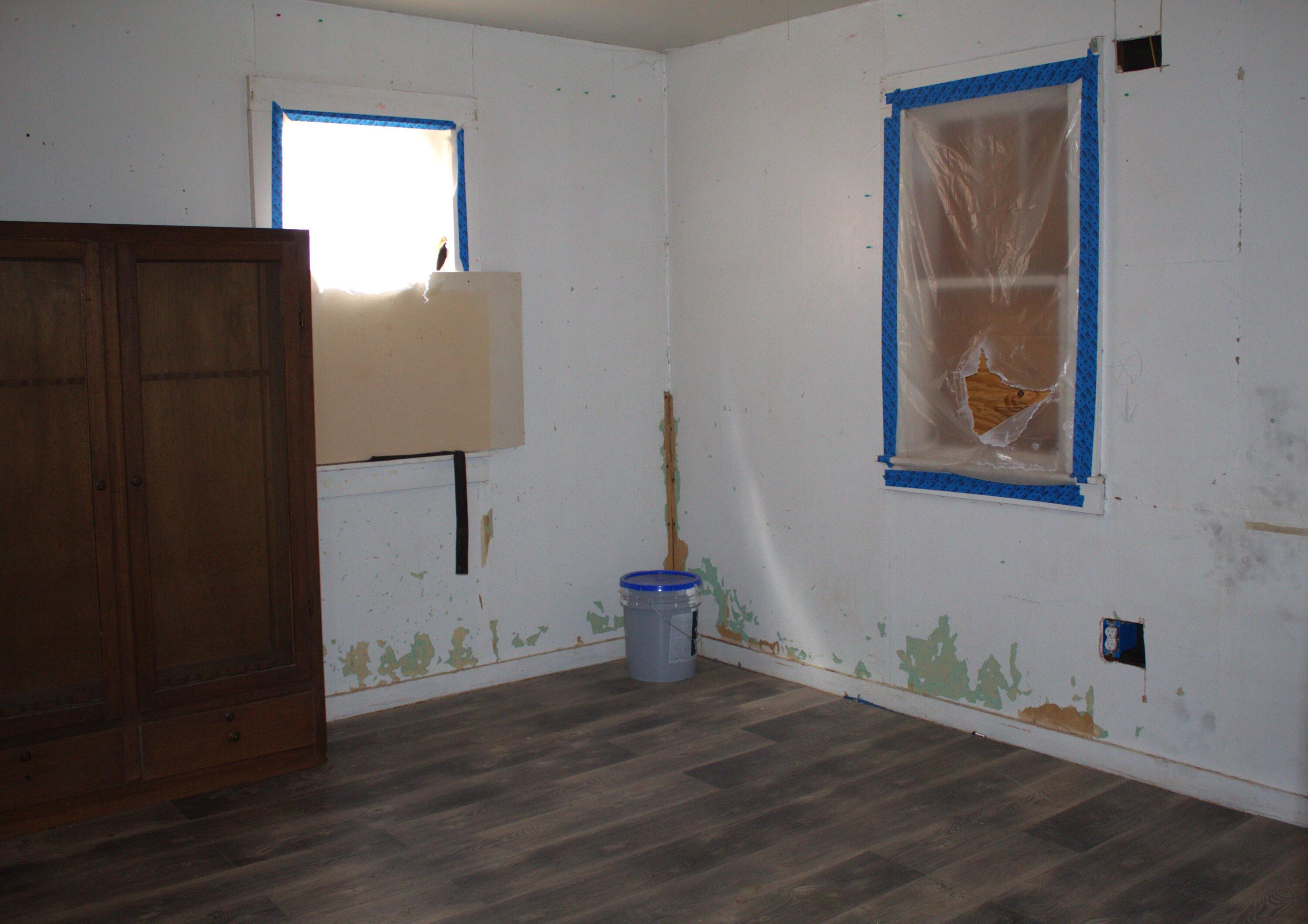 Photo 16 — 808 E Laughlin Avenue