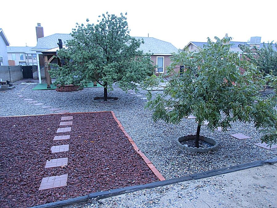 Photo 7 — 5115 Tecolote NW
