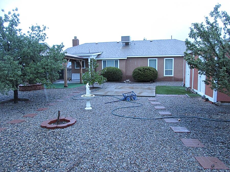 Photo 5 — 5115 Tecolote NW