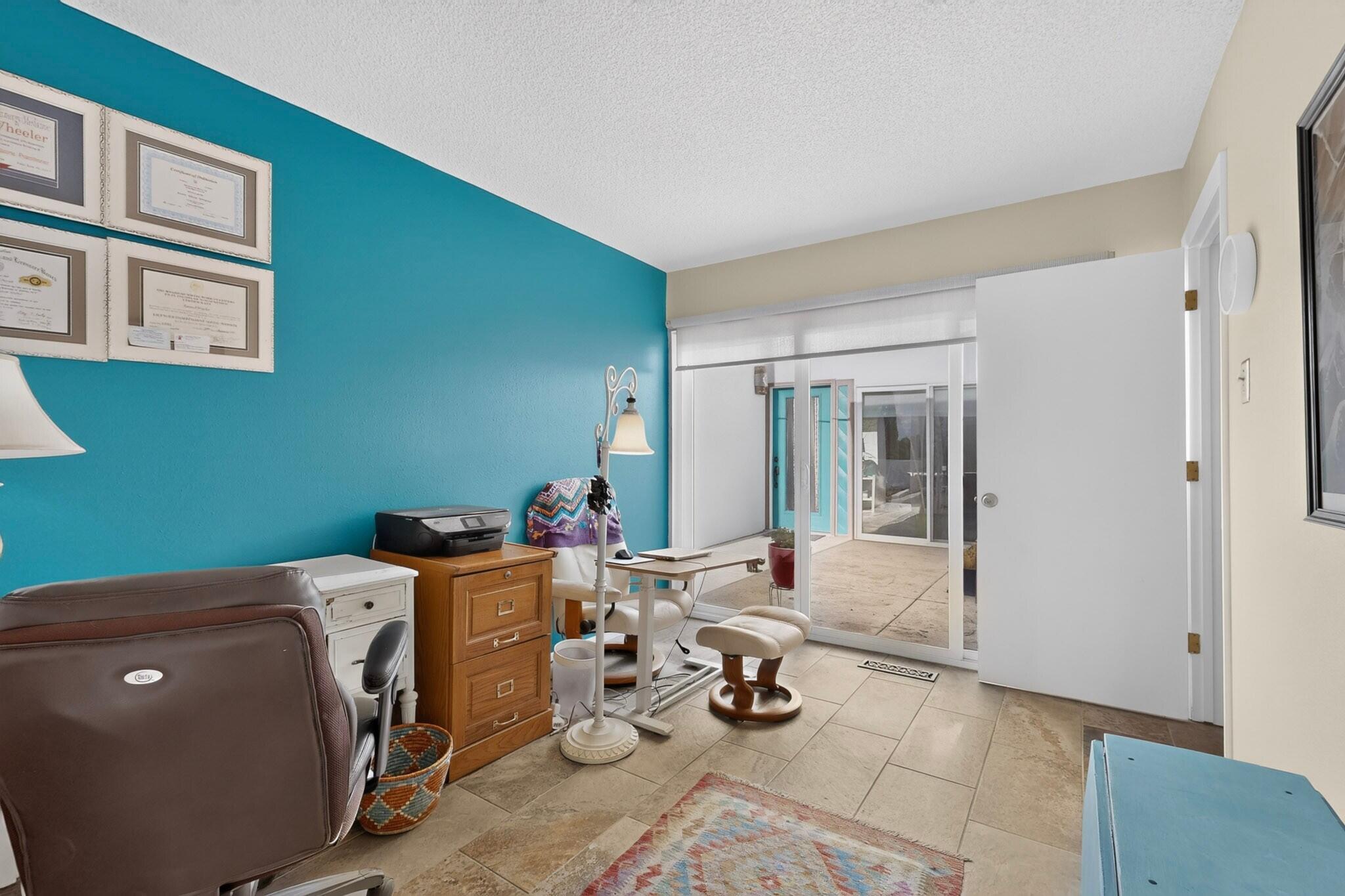 Photo 11 — 1 La Villita Court NE # 1