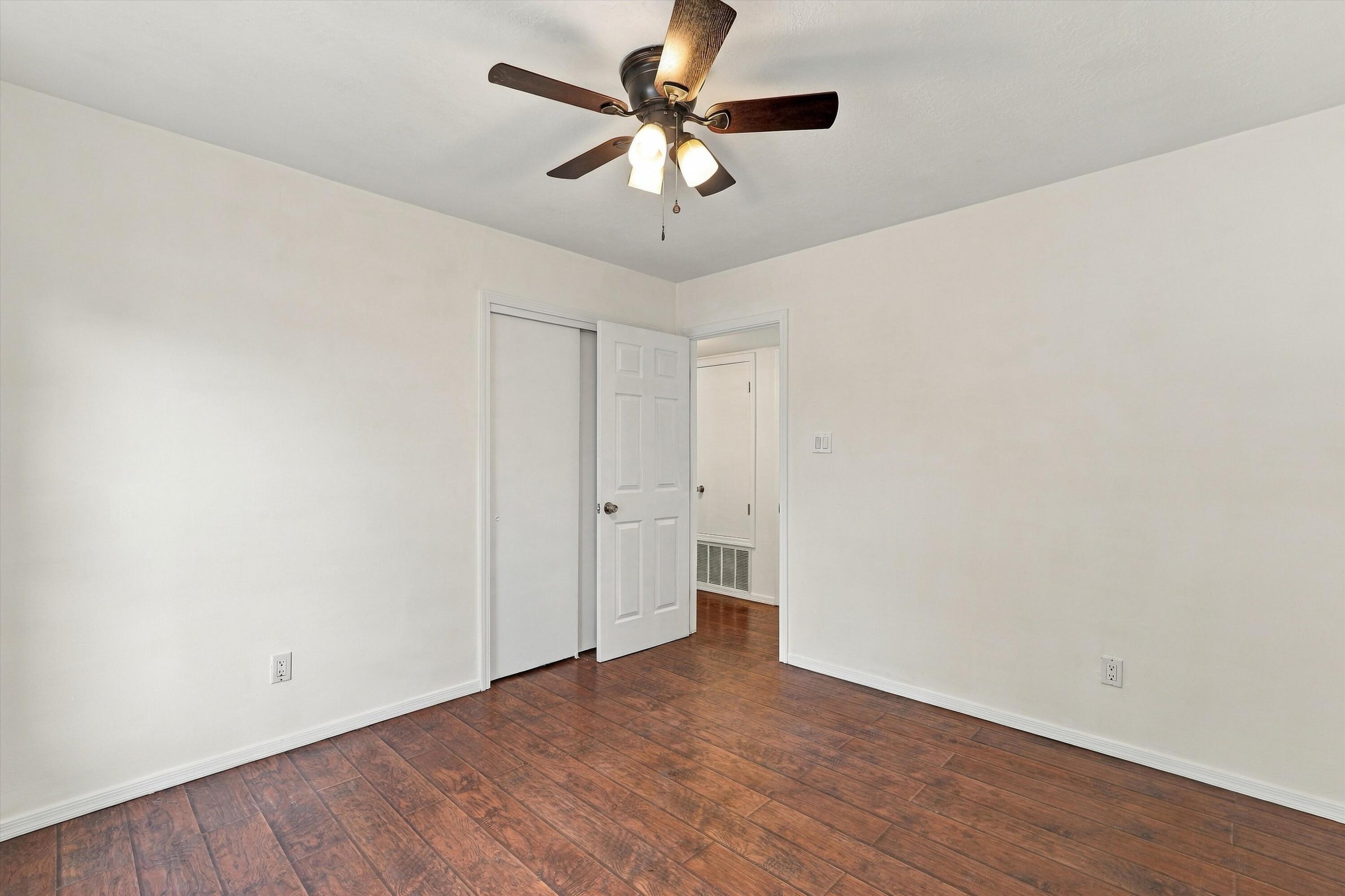 Photo 17 — 763 Chaps Road SE