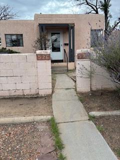 Photo 3 — 526 Dartmouth Place SE