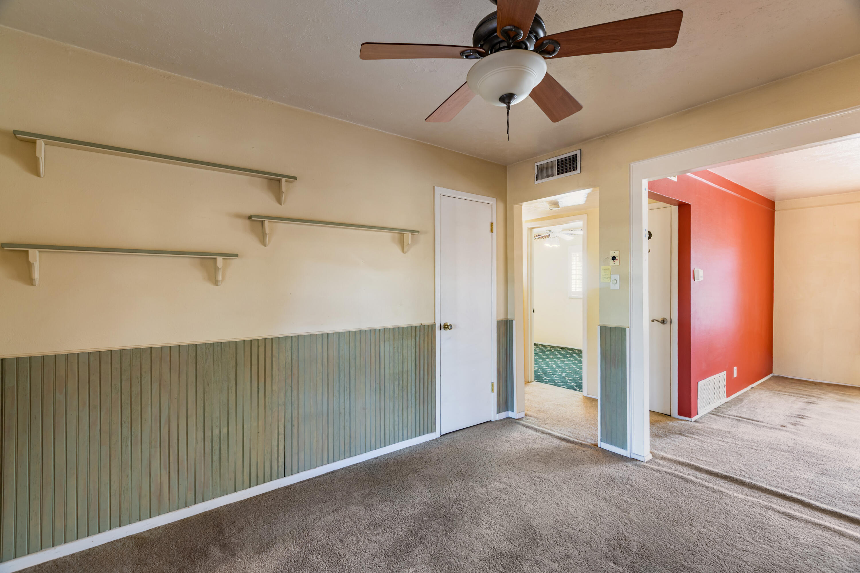 Photo 15 — 1511 Katie Street NE