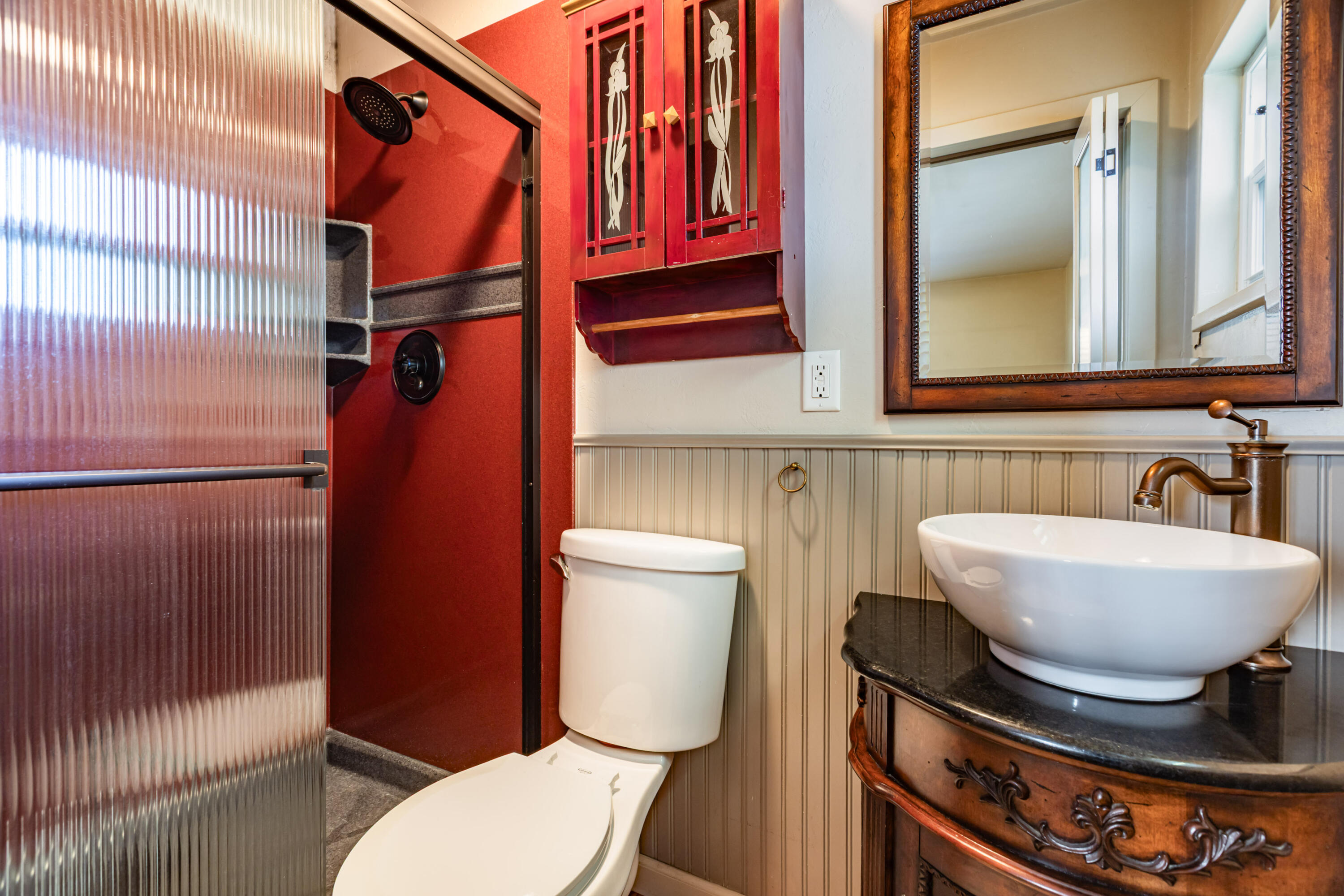Photo 10 — 1511 Katie Street NE