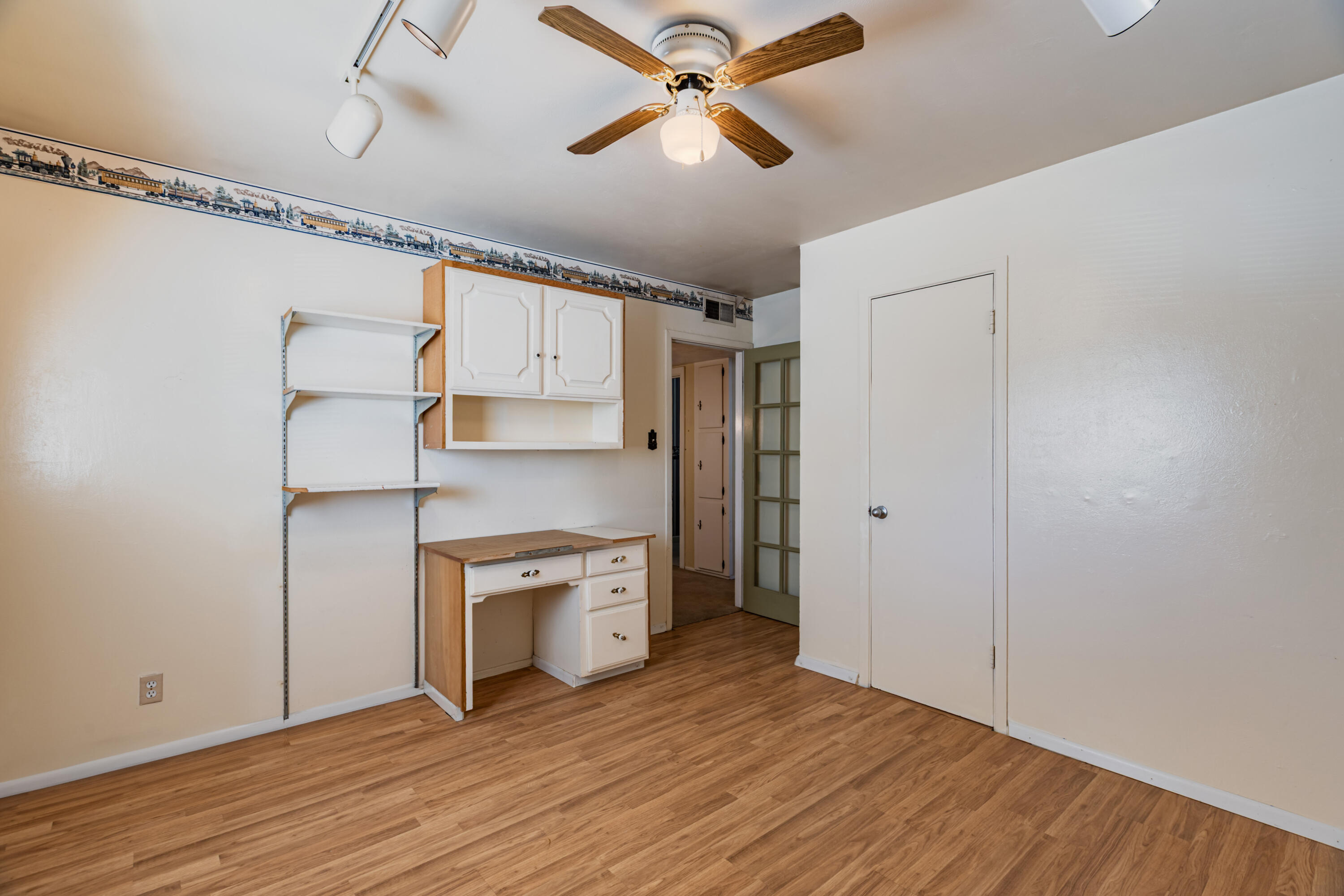 Photo 5 — 1511 Katie Street NE