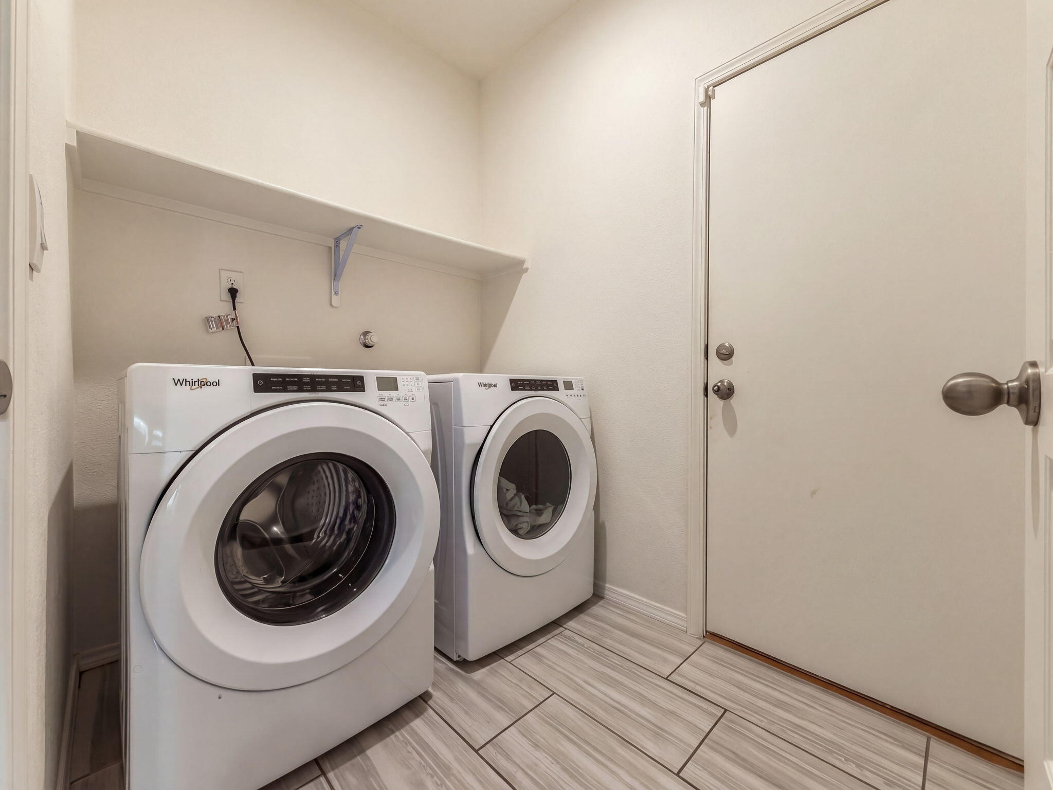 Photo 20 — 4810 Mount Salas Street NE