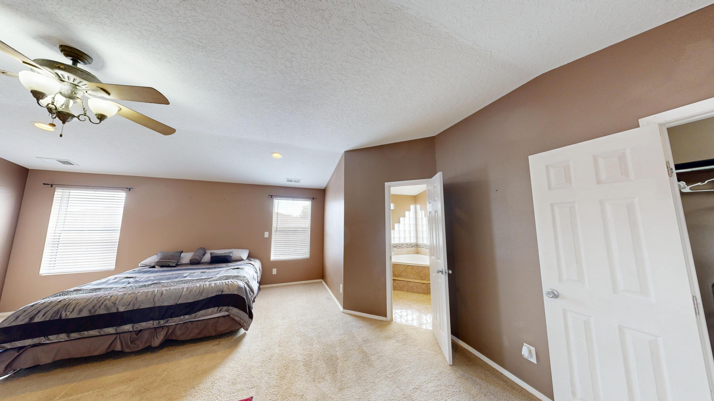 Photo 7 — 2309 Agua Fria Drive NE