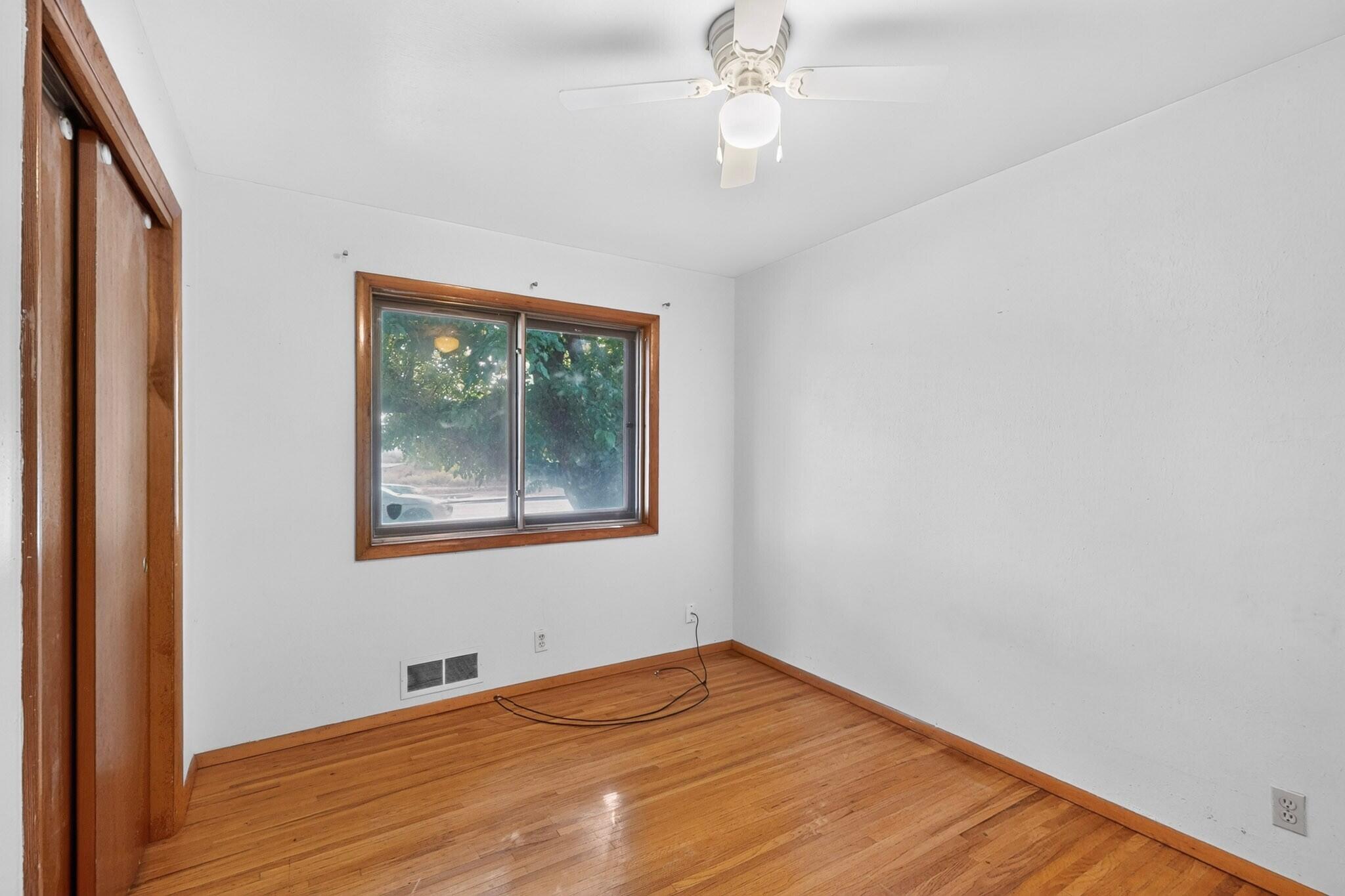 Photo 13 — 603 S Mesa Road