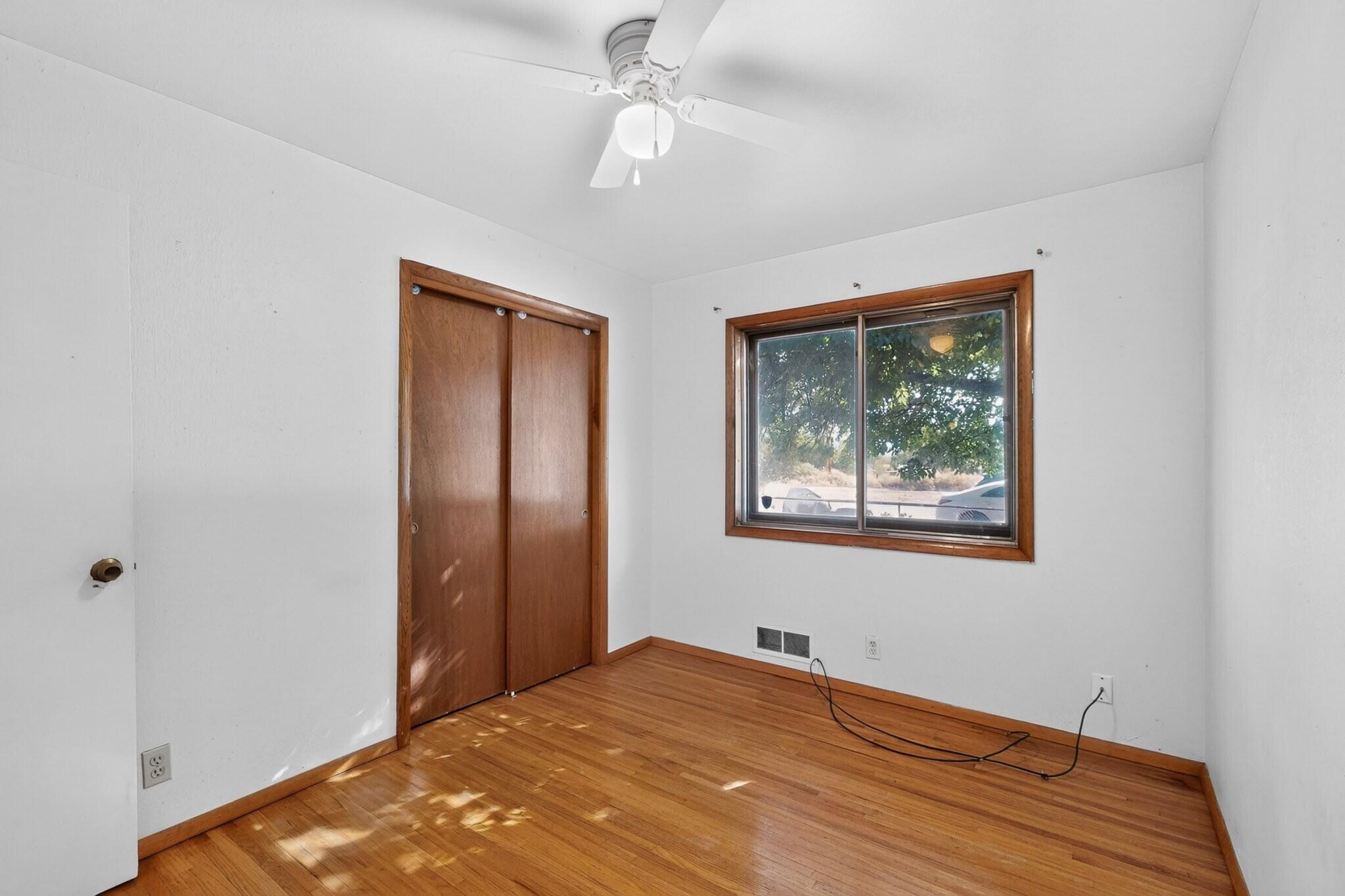 Photo 12 — 603 S Mesa Road