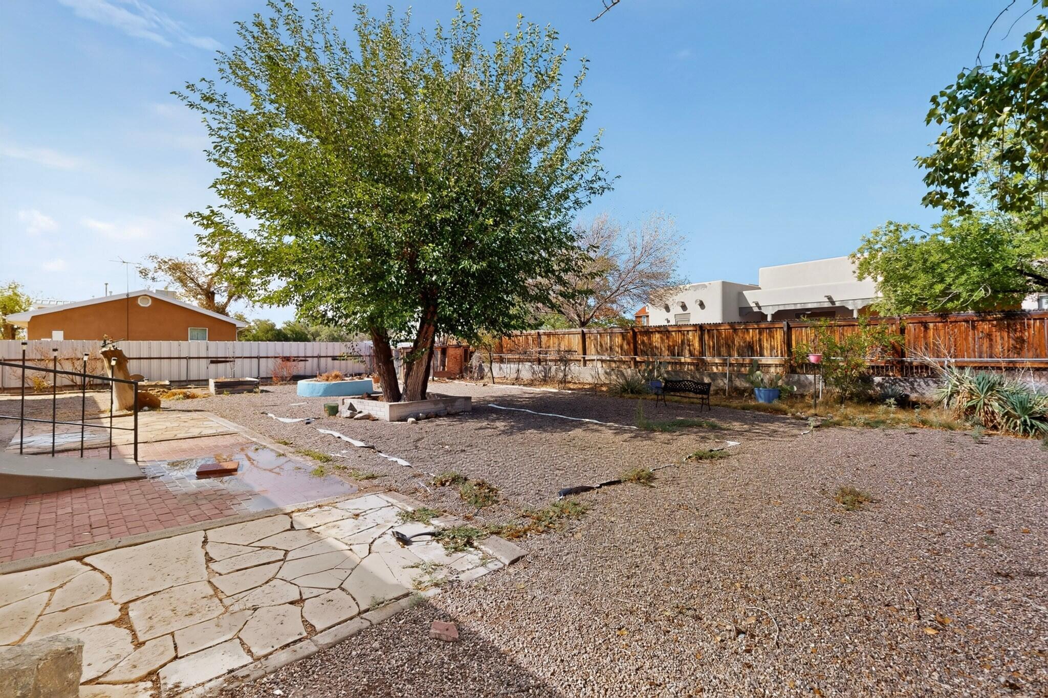 Photo 3 — 603 S Mesa Road