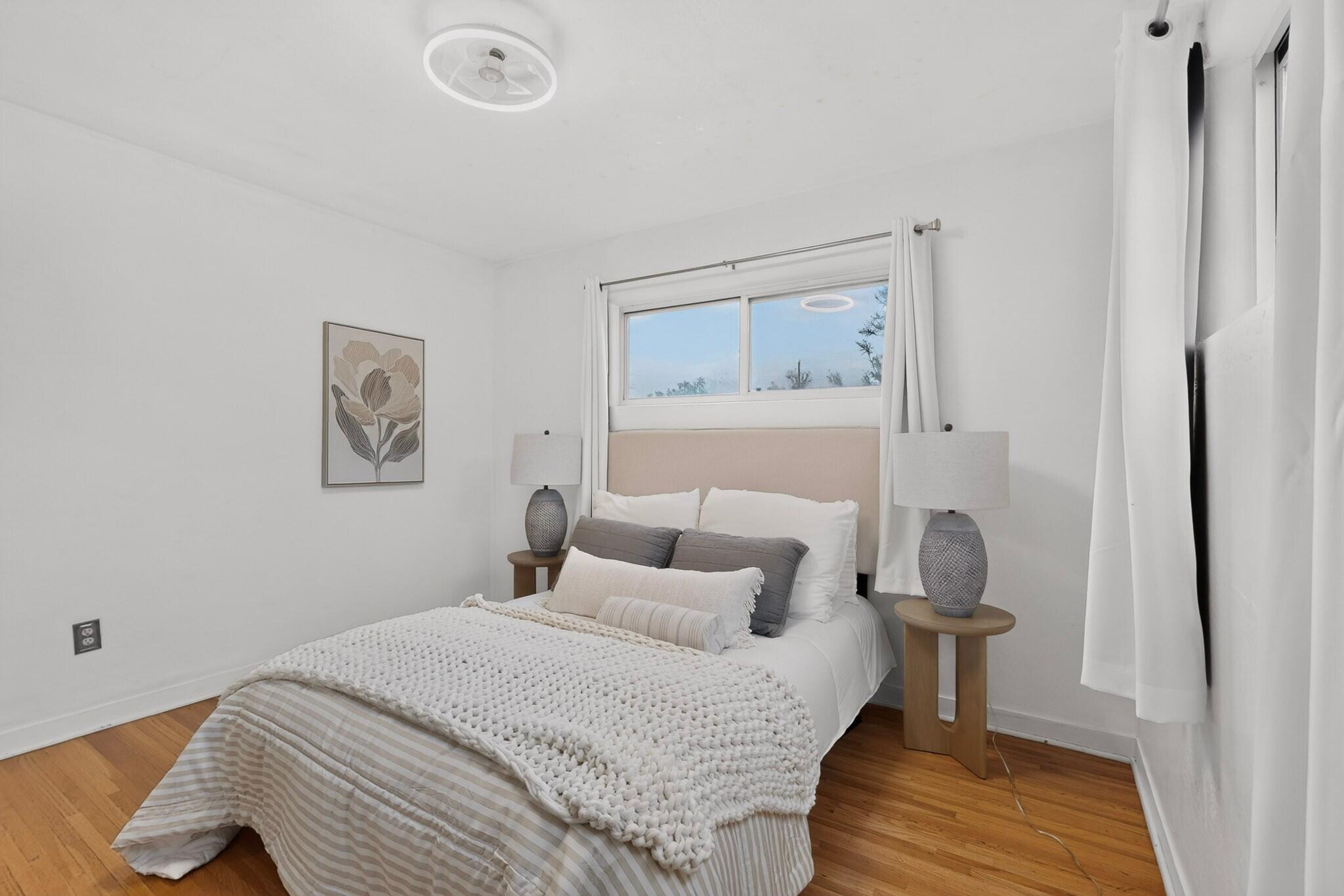 Photo 20 — 1409 Adams Street NE