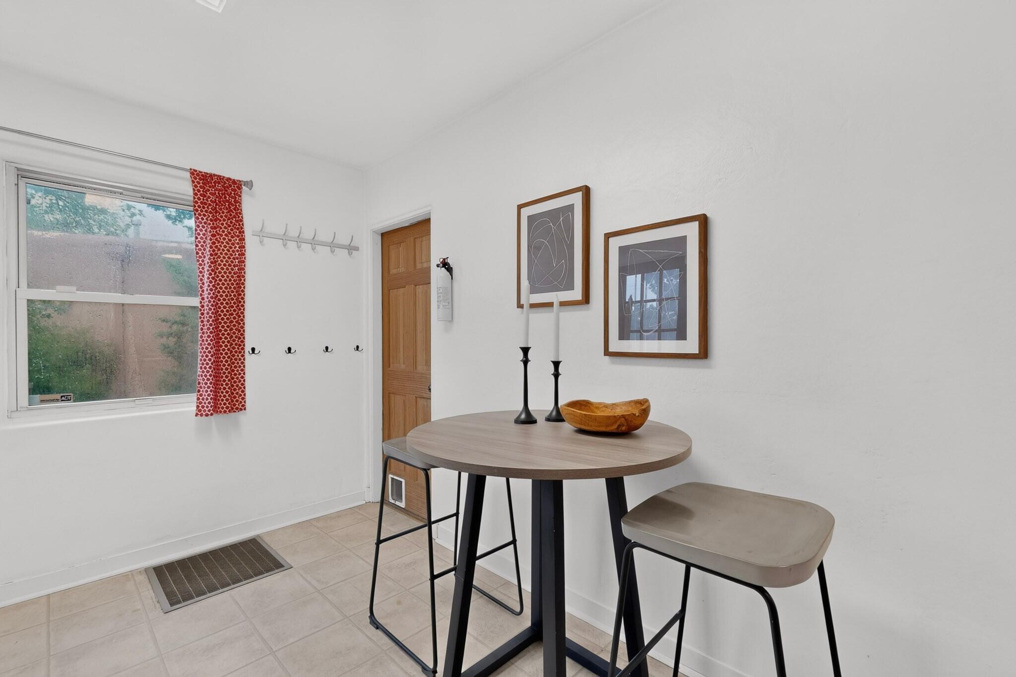Photo 10 — 1409 Adams Street NE