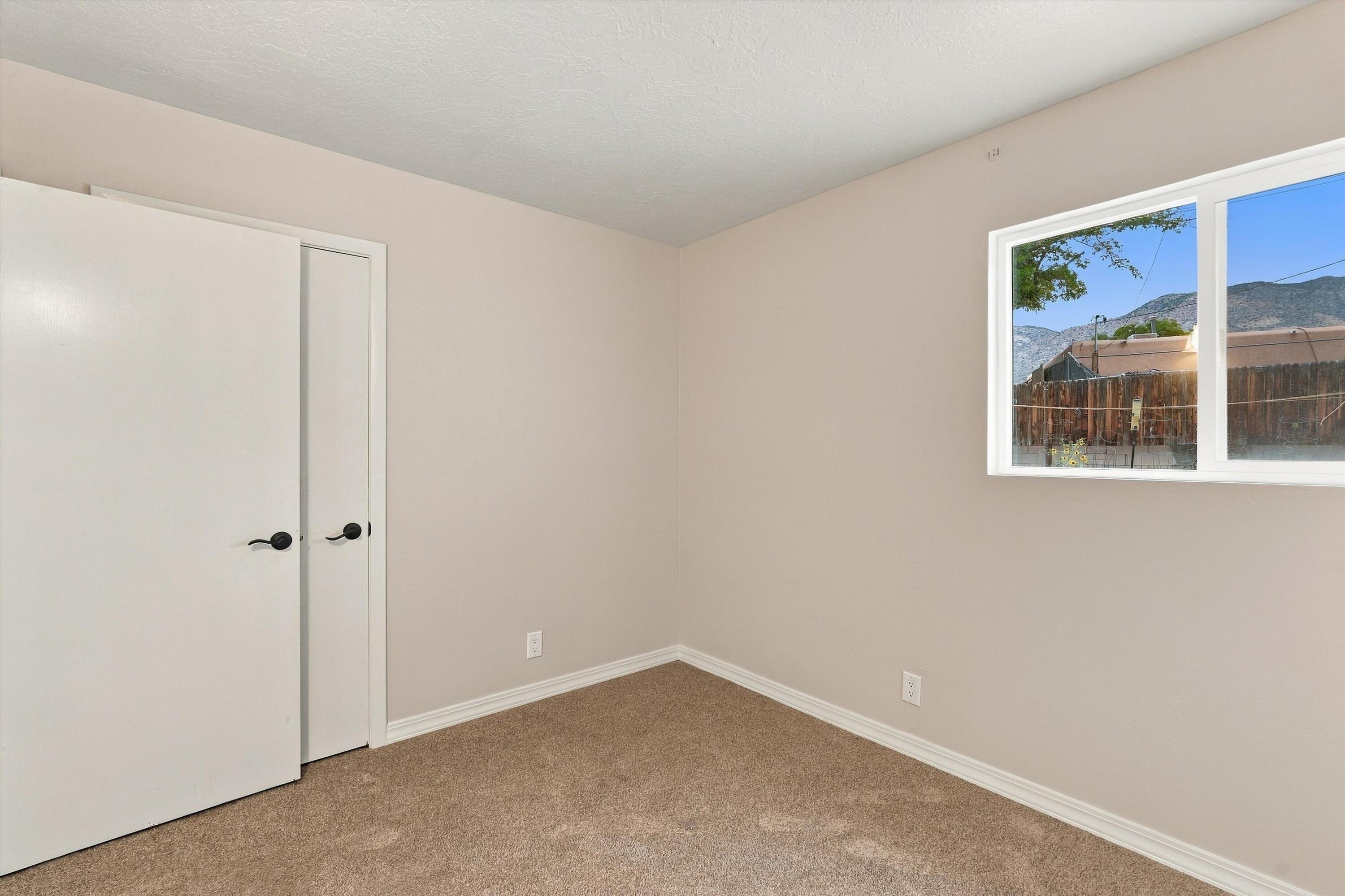 Photo 18 — 2604 Sandler Drive NE