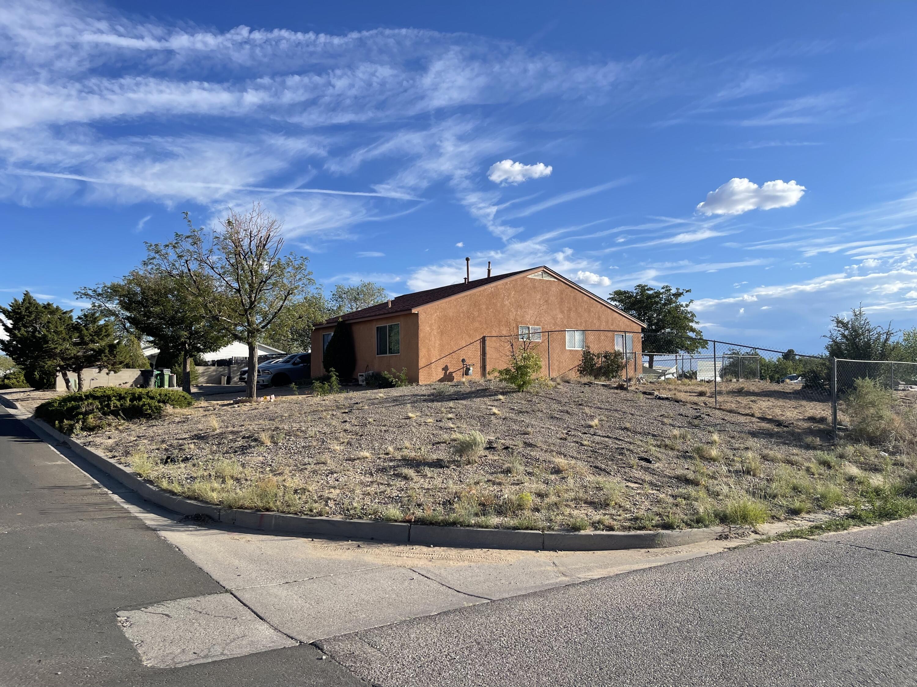 Photo 13 — 508 Brazos Drive SE