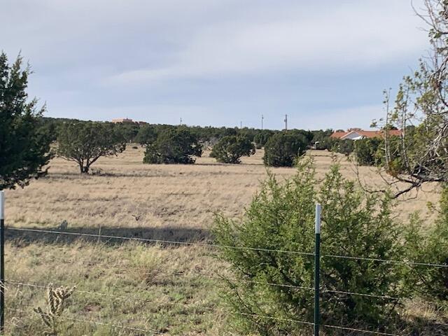 133 W Hill Ranch Road