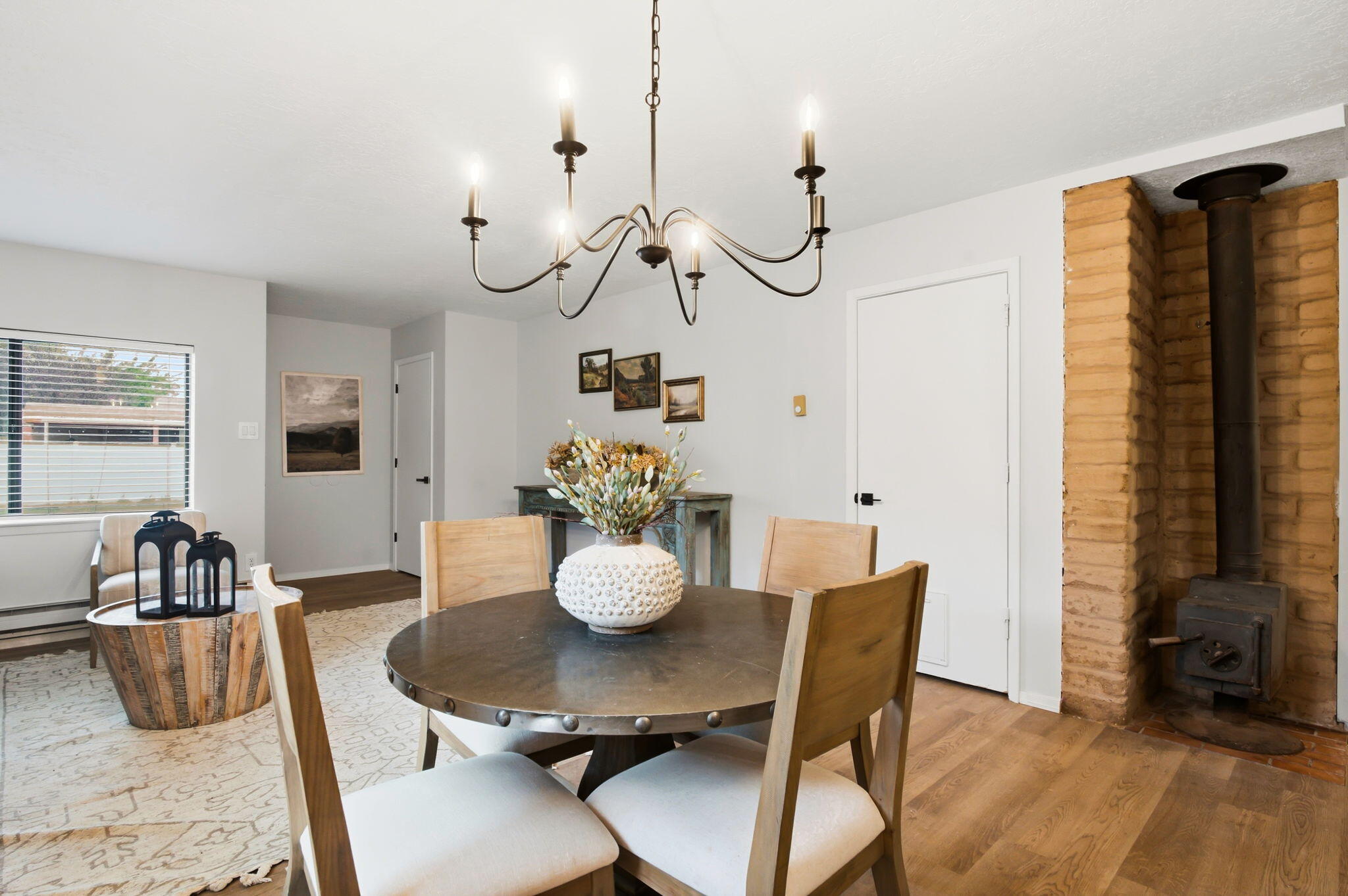 Photo 8 — 5127 Orion Avenue NW