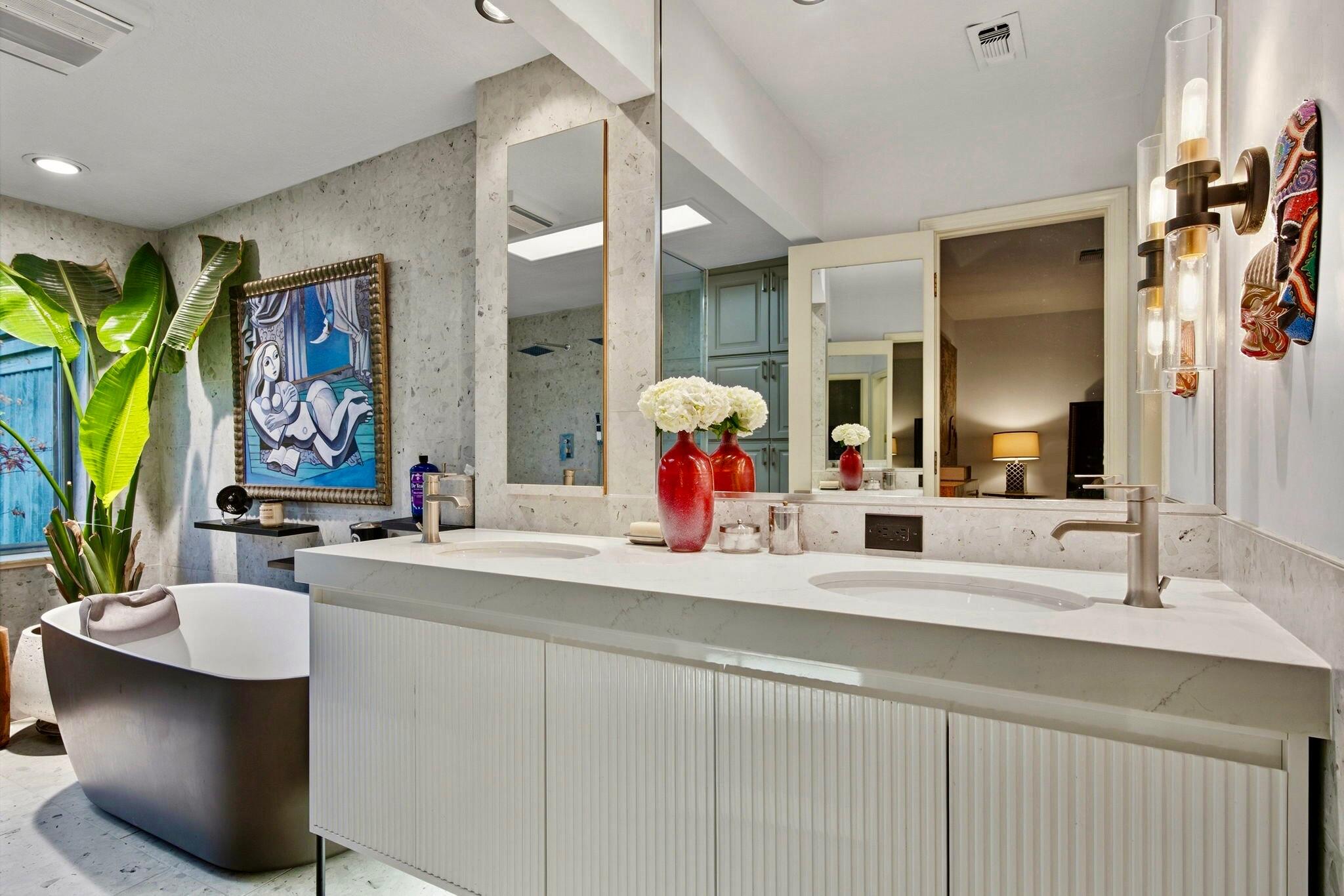 Photo 17 — 6601 Luella Anne Drive NE