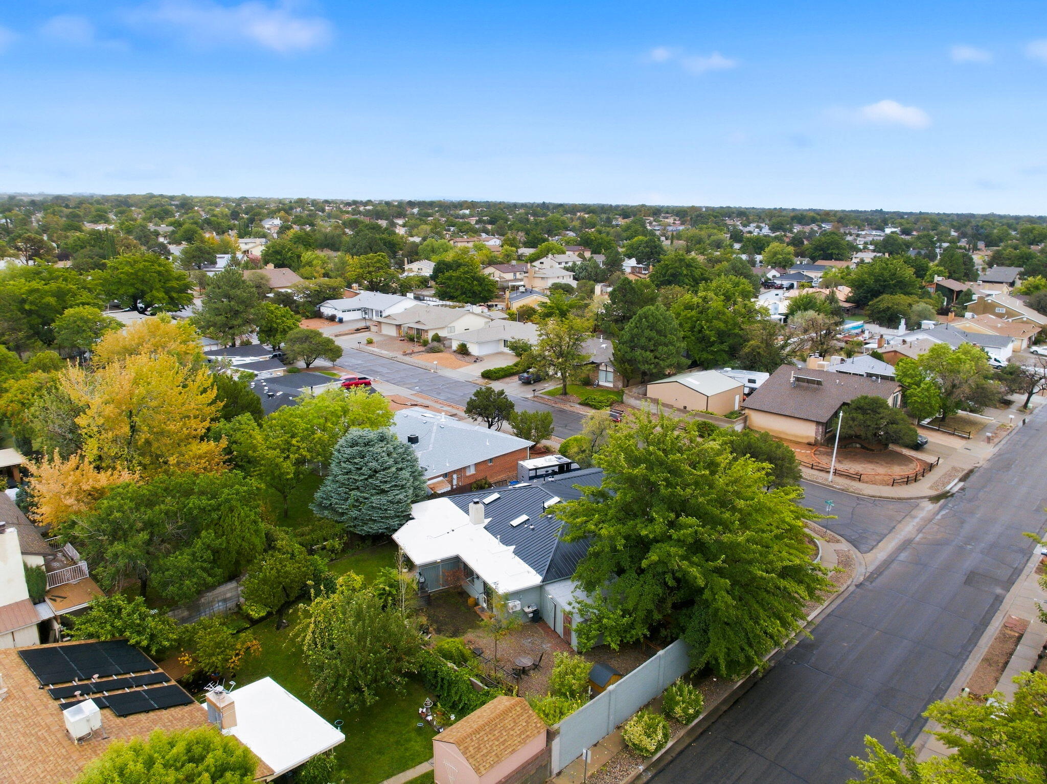 Photo 14 — 6601 Luella Anne Drive NE