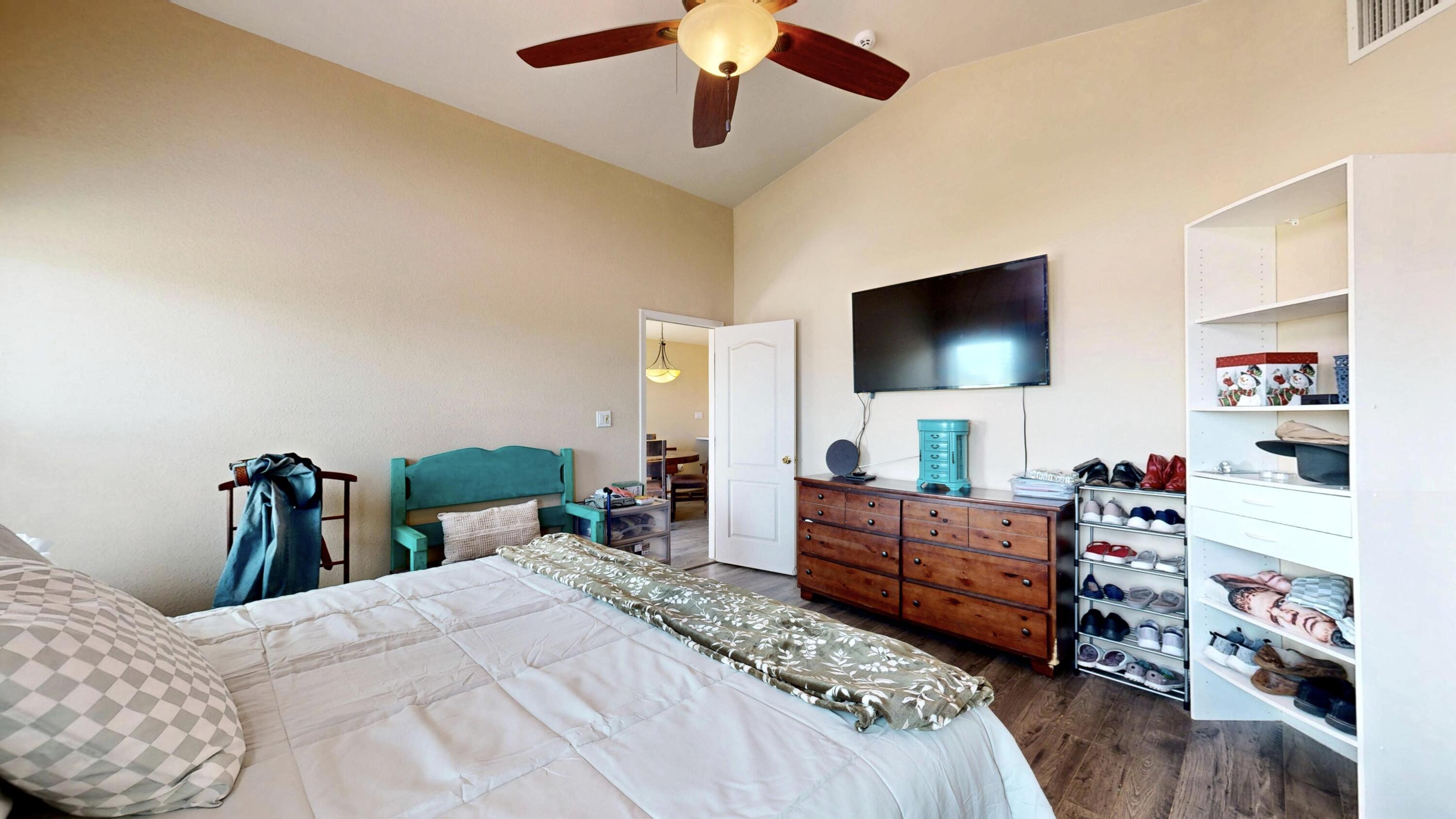 Photo 17 — 10316 Calle Dichoso Court NW