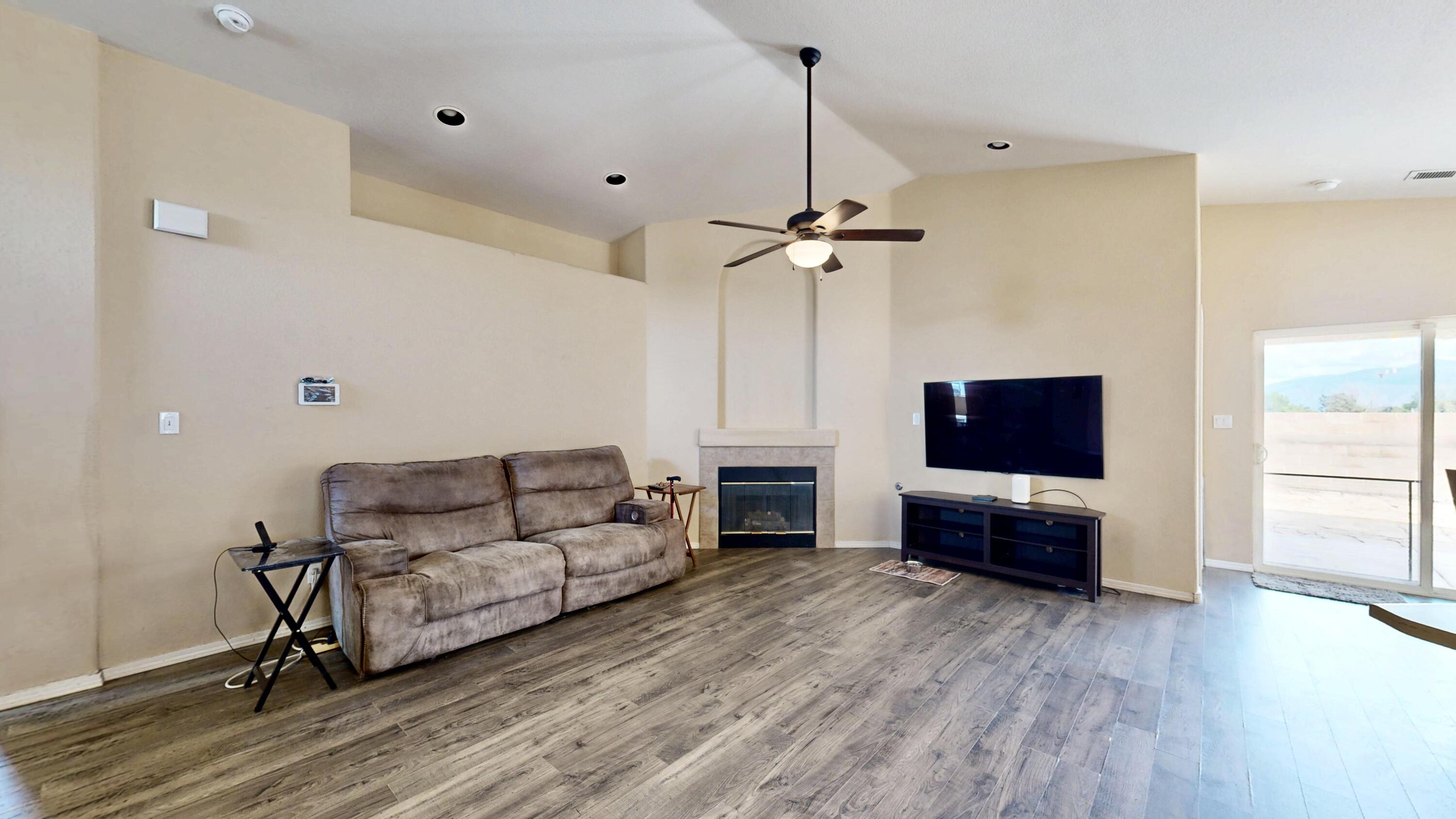 Photo 20 — 10316 Calle Dichoso Court NW