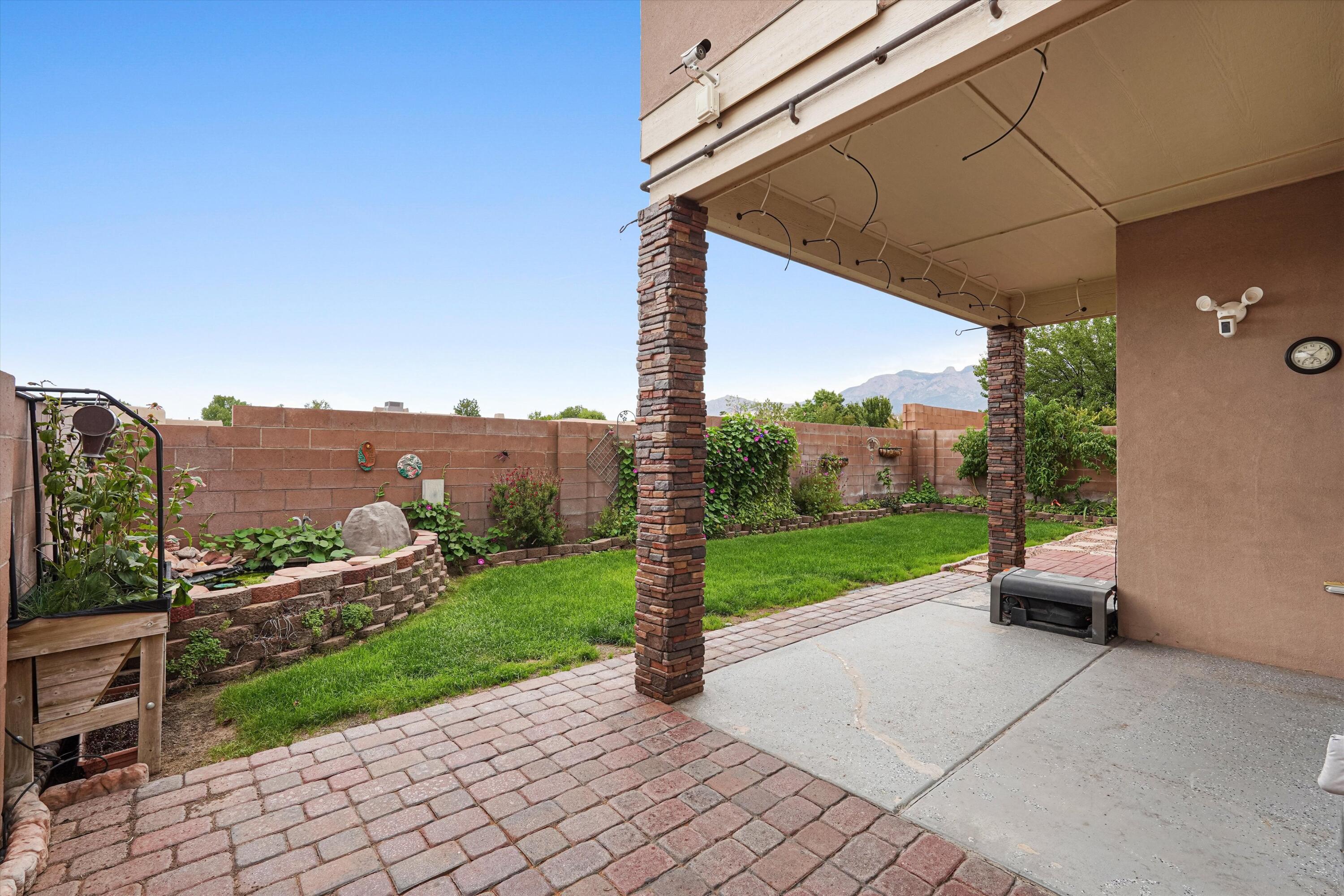 Photo 18 — 7405 Eagle Crest Avenue NE